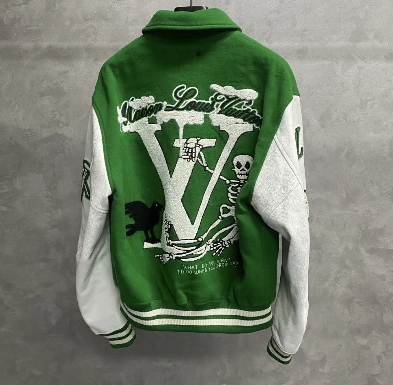 Louis Vuitton 00000000 Size US XL / EU 56 / 4 - 2 Thumbnail