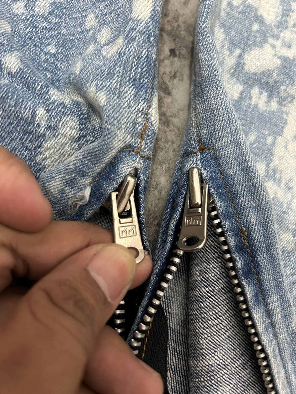 Japanese Brand Halo Tokyo Japan Acid Wash Distressed Jeans Size US 33 - 8 Thumbnail