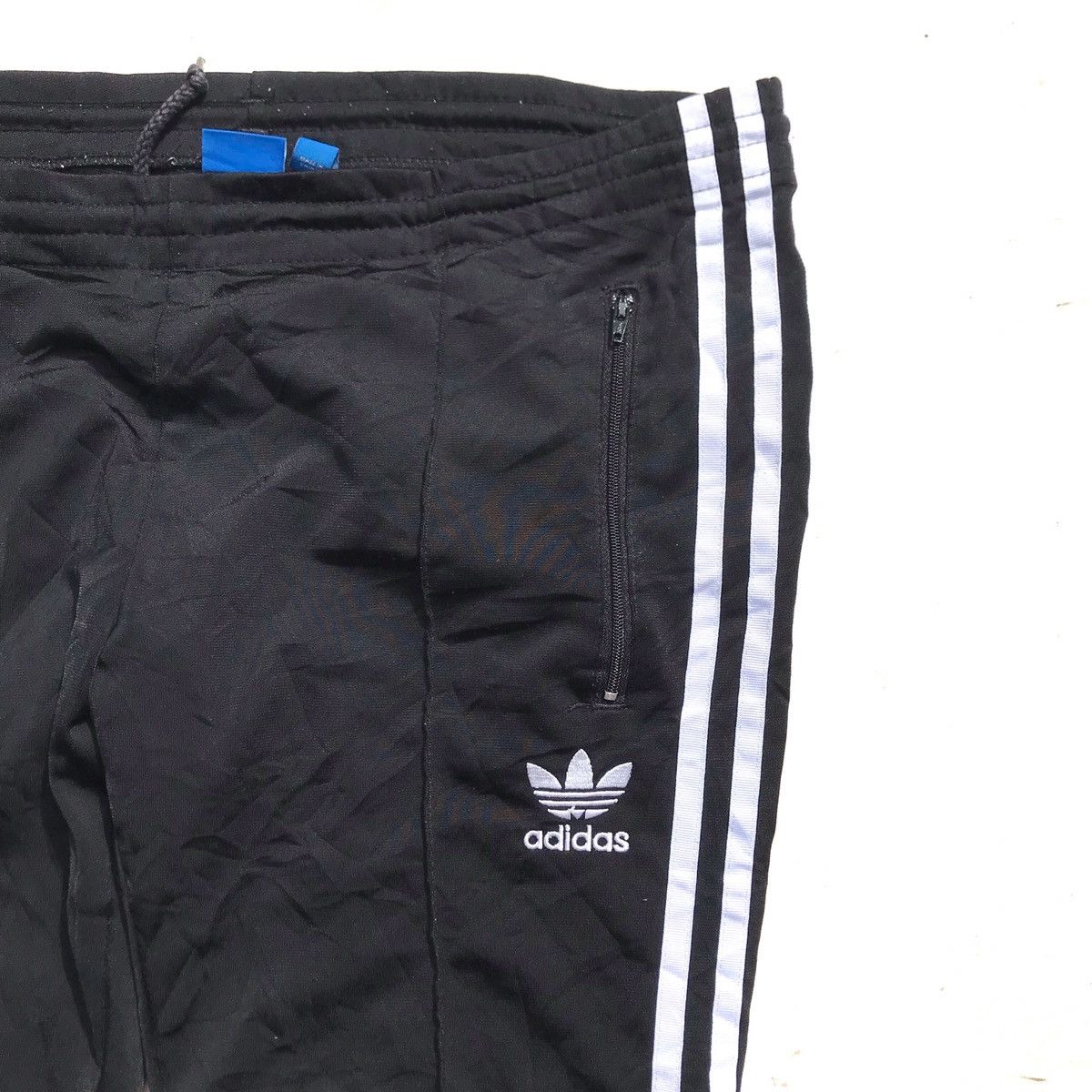 Adidas × Vintage Vintage Adidas Sst Superstar Trackpants Black Tracktop Pants Size US 34 / EU 50 - 2 Thumbnail