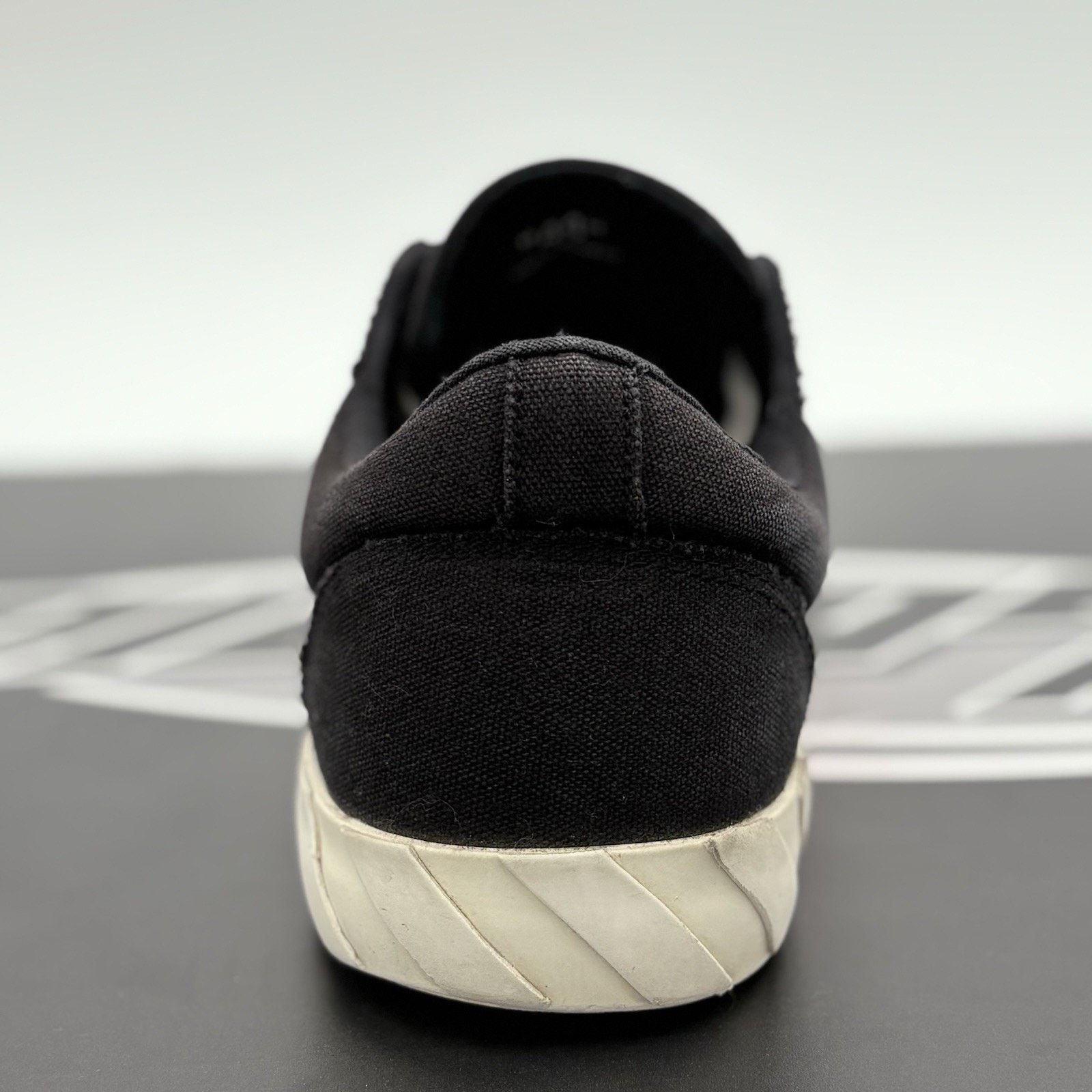 Off-White Off-White Vulc Sneaker ' Black White ' | GOOD CONDITION! Size US 11 / EU 44 - 9 Thumbnail