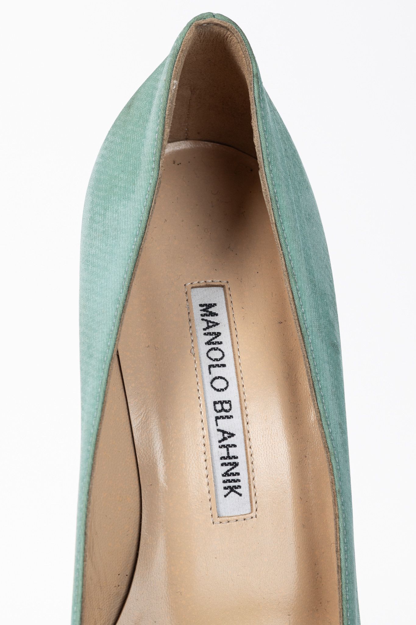 Manolo Blahnik Manolo Blahnik Okkato Teal Crêpe De Chine Jewel Buckle Pumps Size US 5 / IT 35 - 10 Thumbnail