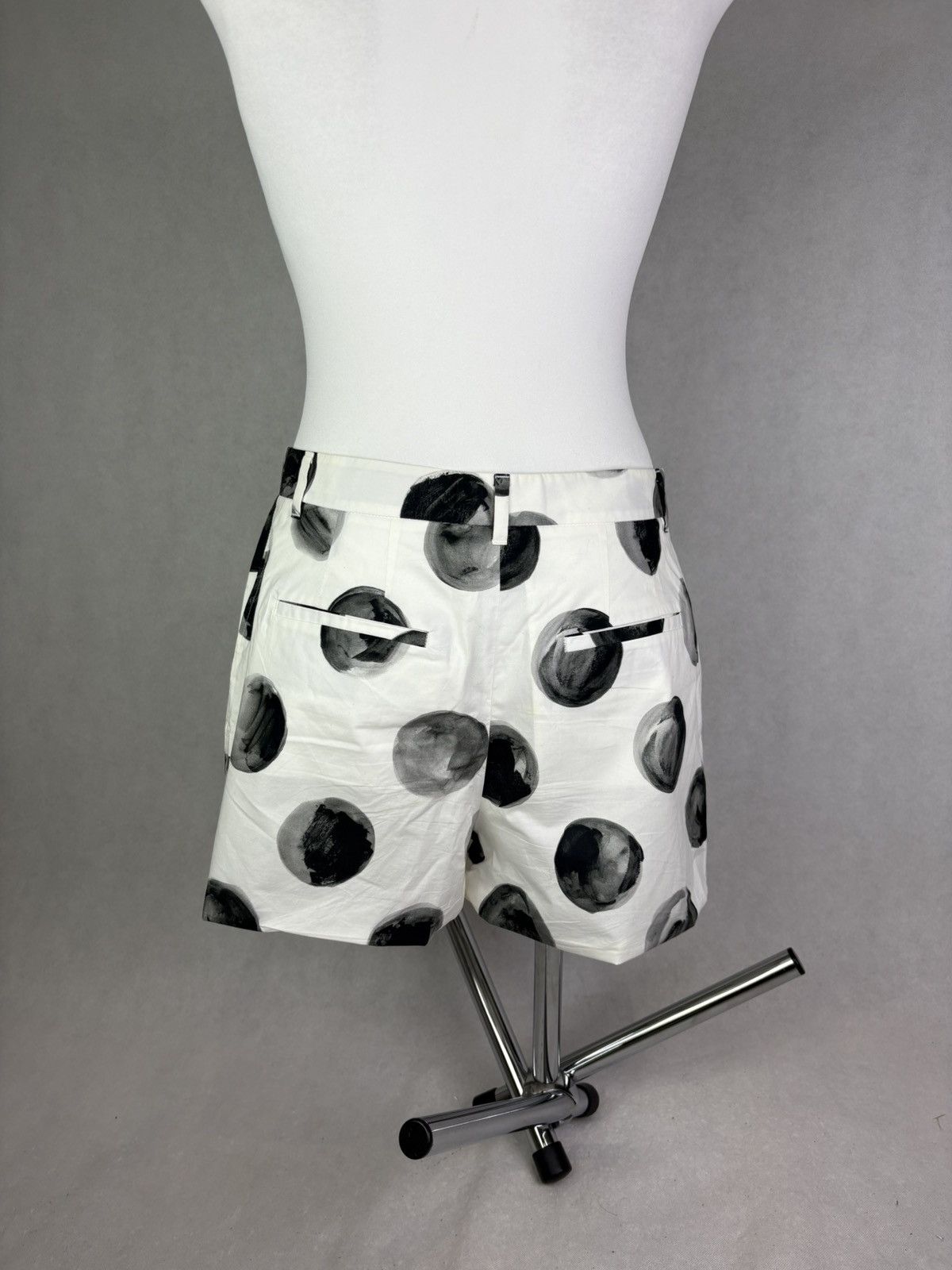 Dolce & Gabbana Dolce & Gabbana shorts Size 27" / US 4 / IT 40 - 2 Thumbnail