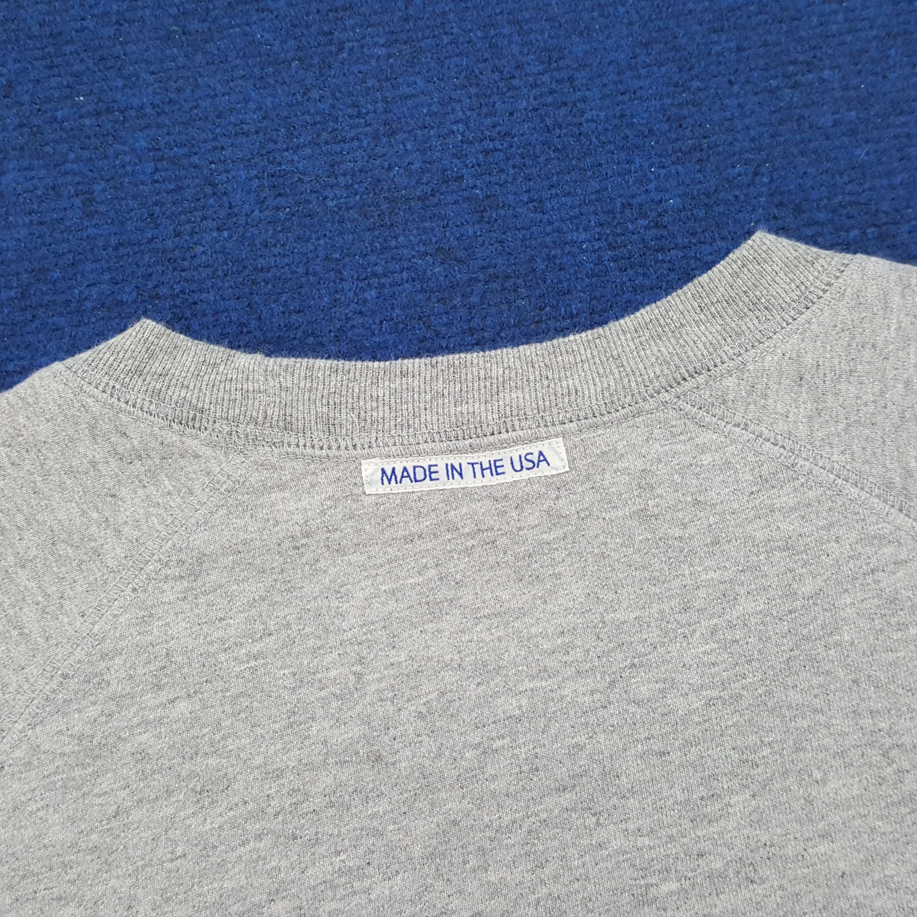 Band Tees × Vintage Vintage Papas Island USA Sweatshirt Size US L / EU 52-54 / 3 - 5 Thumbnail