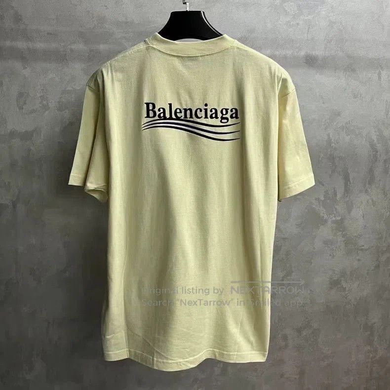 Balenciaga Balenciaga Beige Logo Print Short Sleeve Tee. Size US XXS / EU 40 - 2 Thumbnail