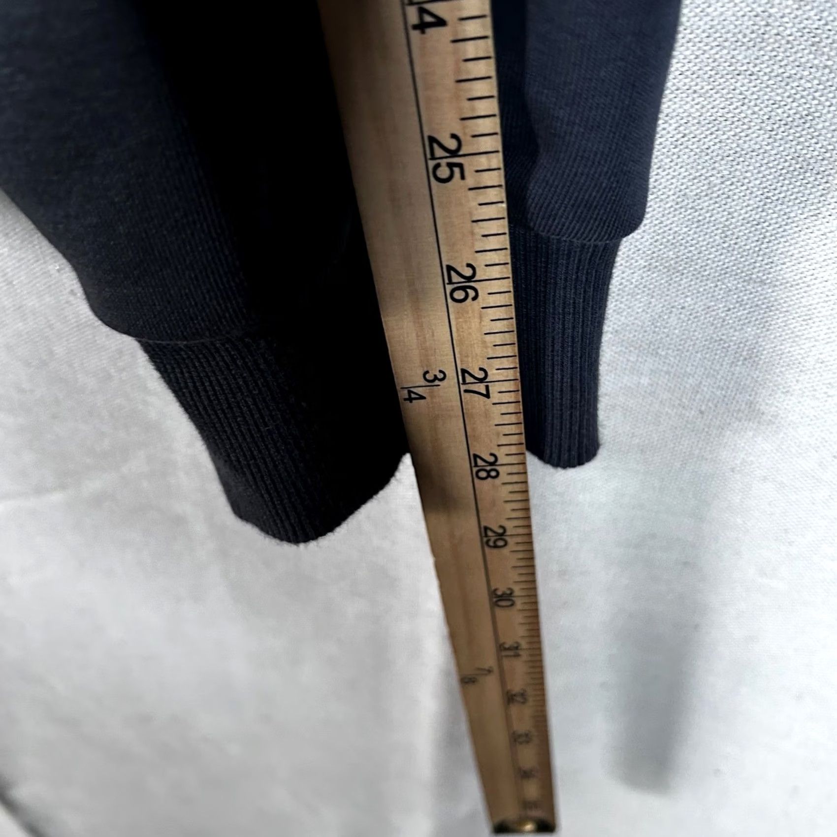 Nike Nike NBA Milwaukee Bucks Standard Issue Hoodie Mens XL Dark Grey Dri-FIT Size US XL / EU 56 / 4 - 6 Thumbnail