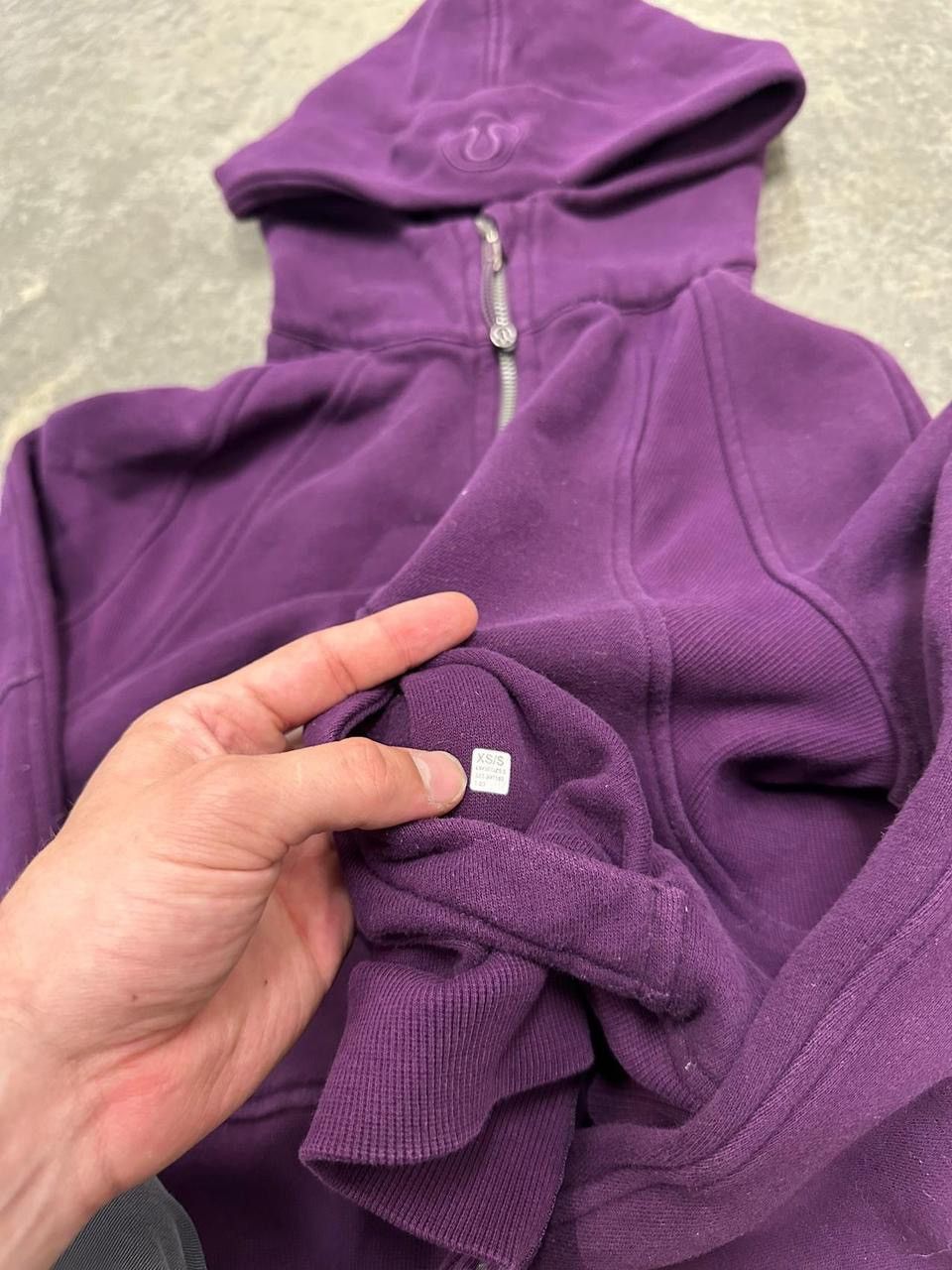 Lululemon Vintage Lululemon Essential Purple Hoodie Size Small Size S / US 4 / IT 40 - 5 Thumbnail