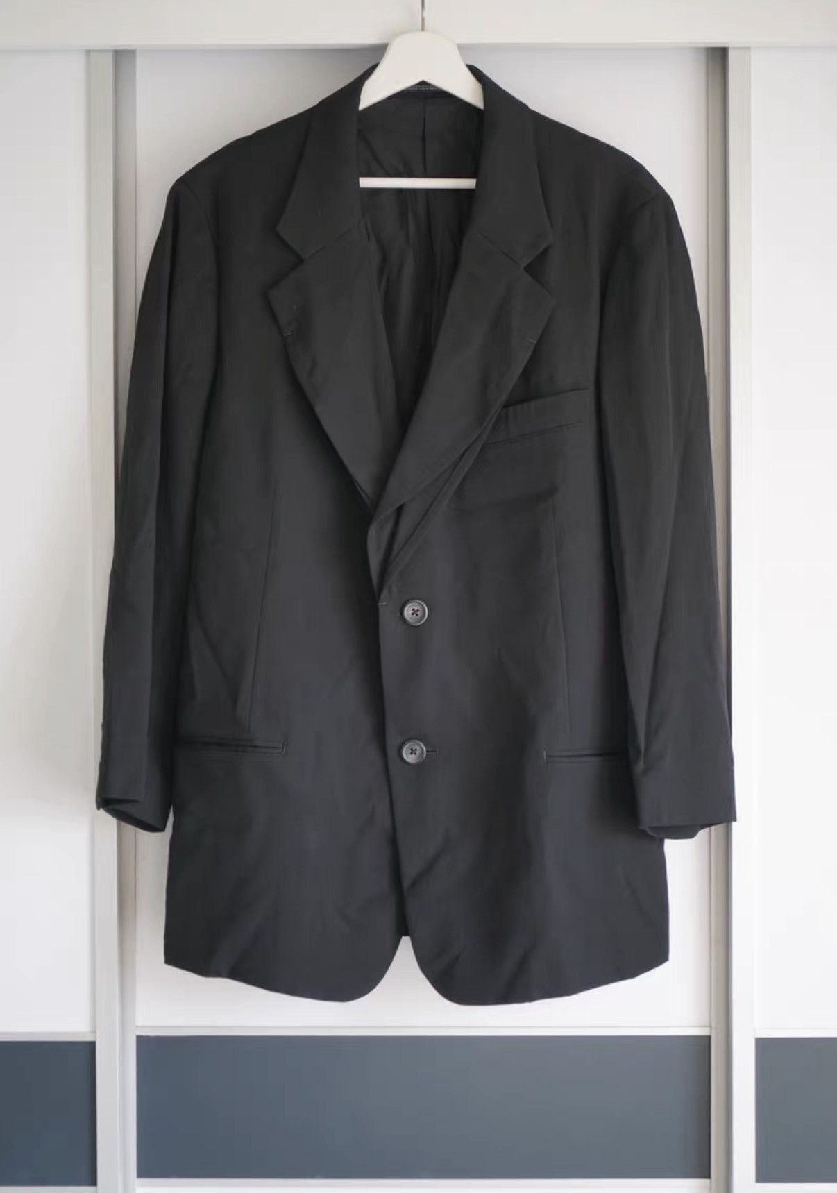 Yohji Yamamoto Yohji Yamamoto 11aw Crow Asymmetrical Double Blazer K4 Size US L / EU 52-54 / 3 - 1 Thumbnail