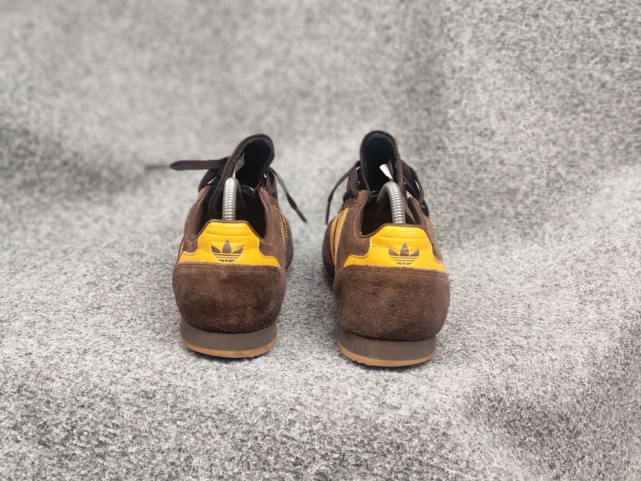 Adidas Adidas Vintage Y2K Style brown Yellow trendy suede sneakers Size US 8.5 / EU 41-42 - 12 Thumbnail