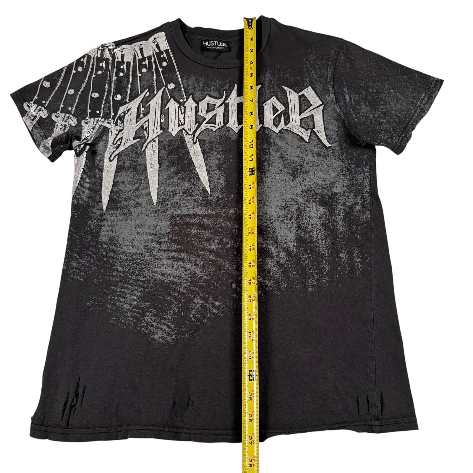 Vintage Vintage y2k Hustler Grunge Switchblade T-shirt Size US M / EU 48-50 / 2 - 5 Thumbnail