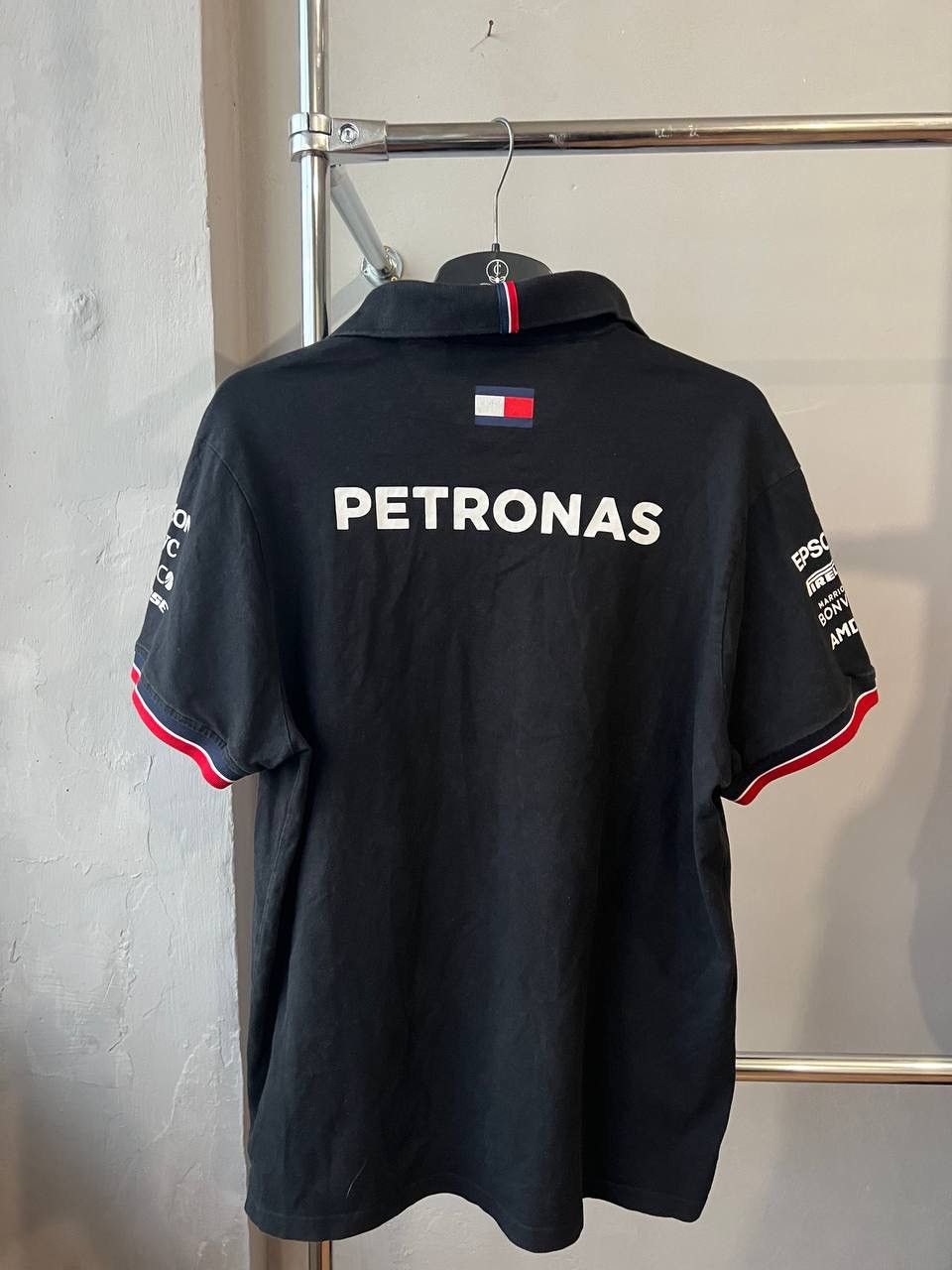 Formula 1 2021 MERCEDES BENZ AMG PETRONAS FORMULA ONE POLO JERSEY XXL Size US XXL / EU 58 / 5 - 12 Thumbnail