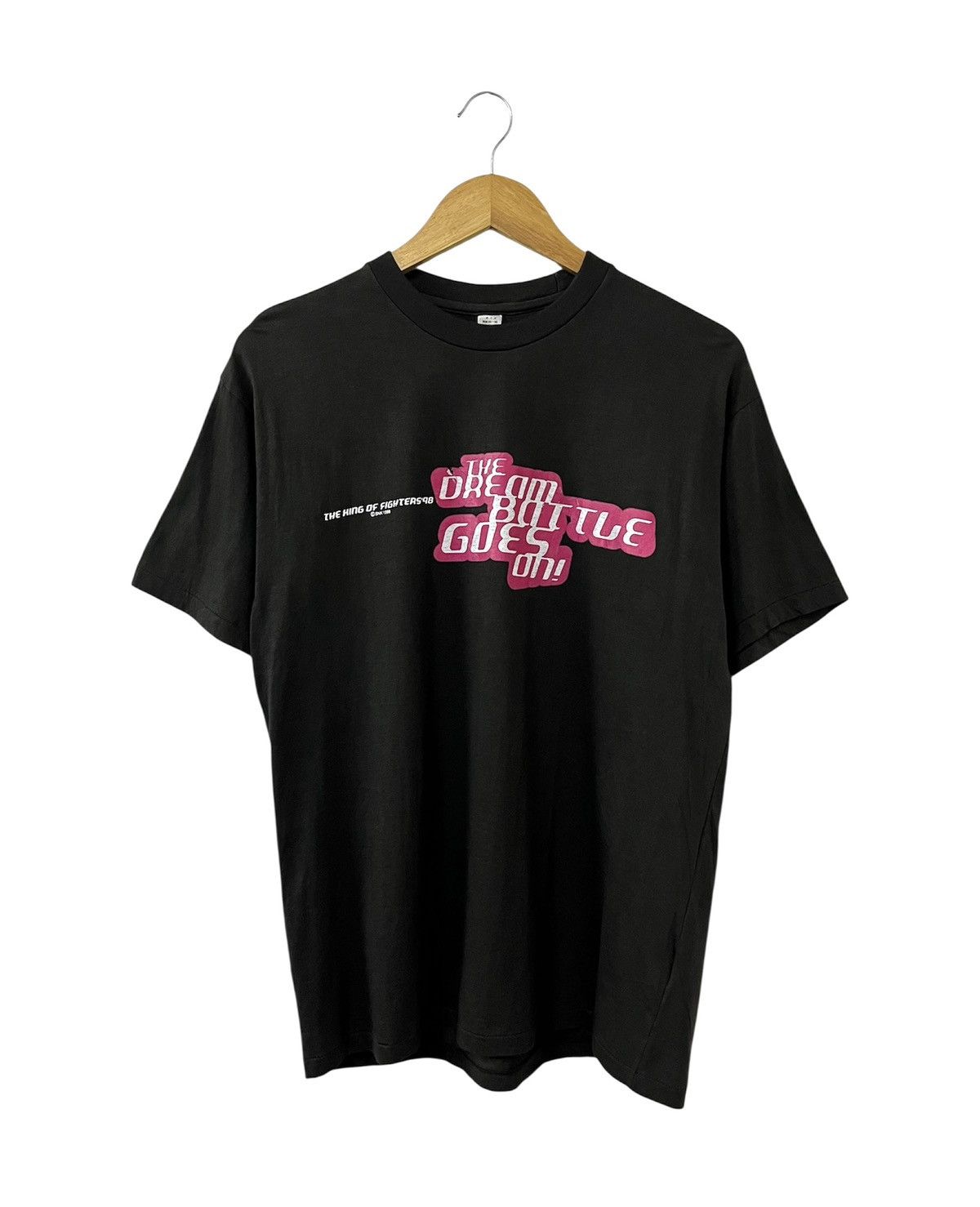 Anime VINTAGE 90s THE KINGS OF FIGHTER SERIES GAME JAPANESE TSHIRT Size US L / EU 52-54 / 3 - 1 Thumbnail