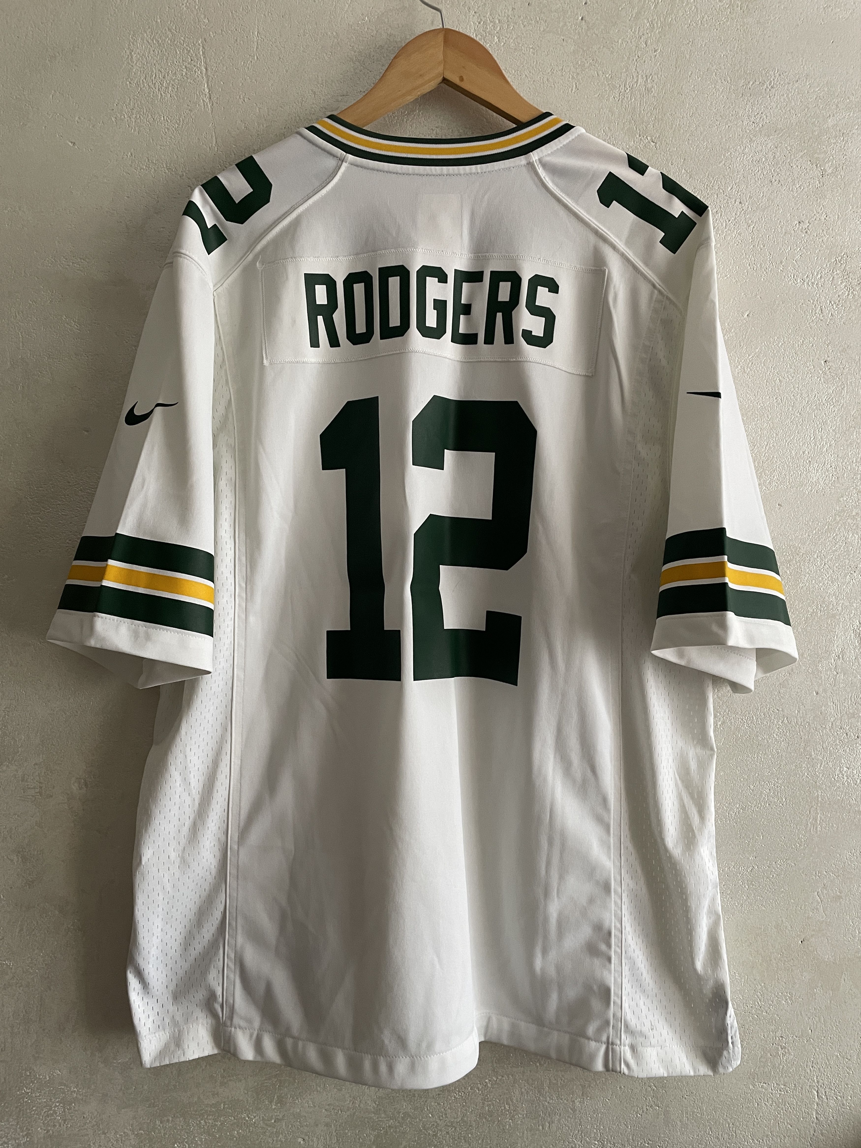 Nike Green Bay Packers NFL Aaron Rodgers Football Jersey Size US XL / EU 56 / 4 - 1 Thumbnail