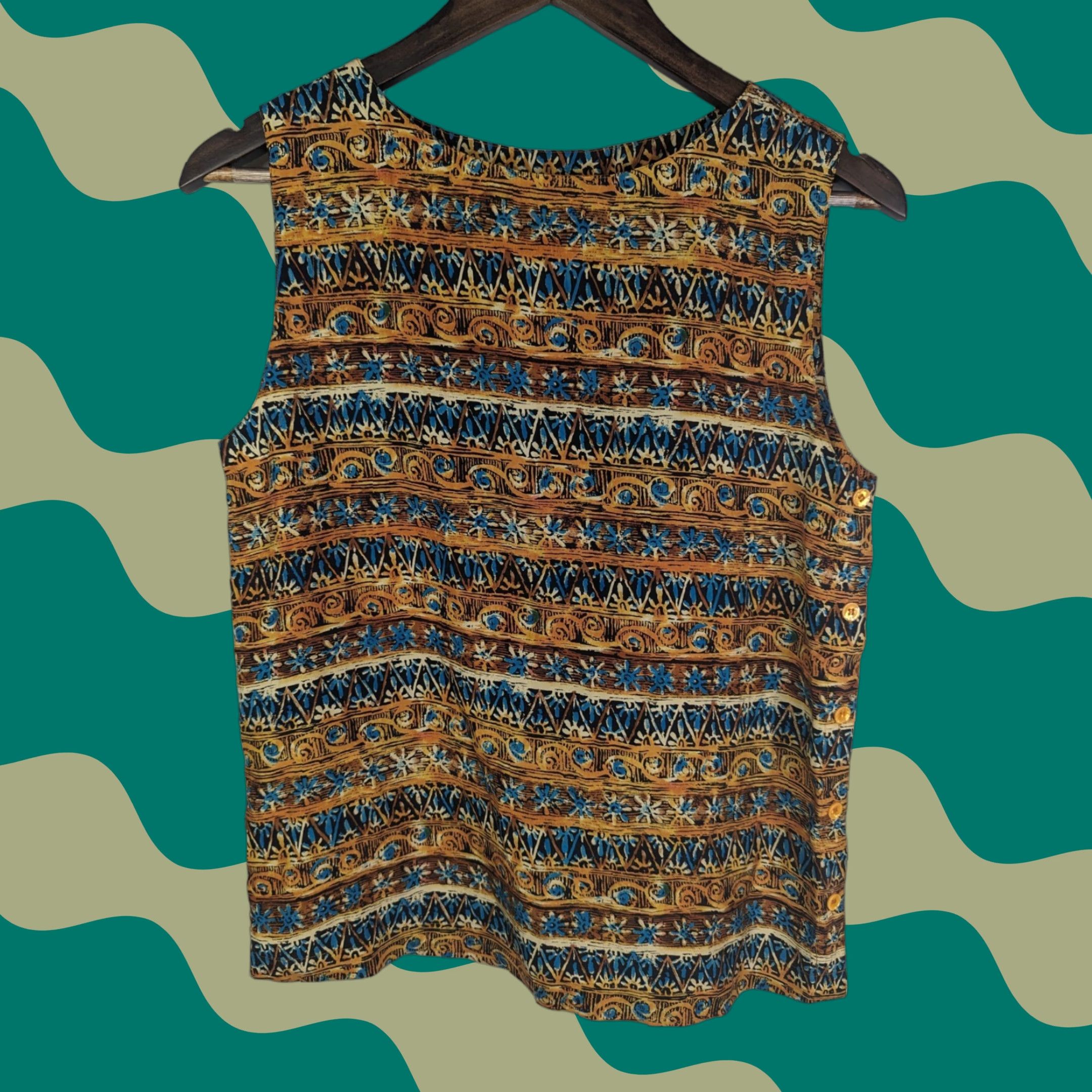 Vintage VINTAGE Diane Gilman Silk Tank Top Blouse Sleeveless Camisole Gold & Blue Geometric Sequin 90s Womens S Sleeveless Silk Tank Top Blouse Size S / US 4 / IT 40 - 1 Thumbnail