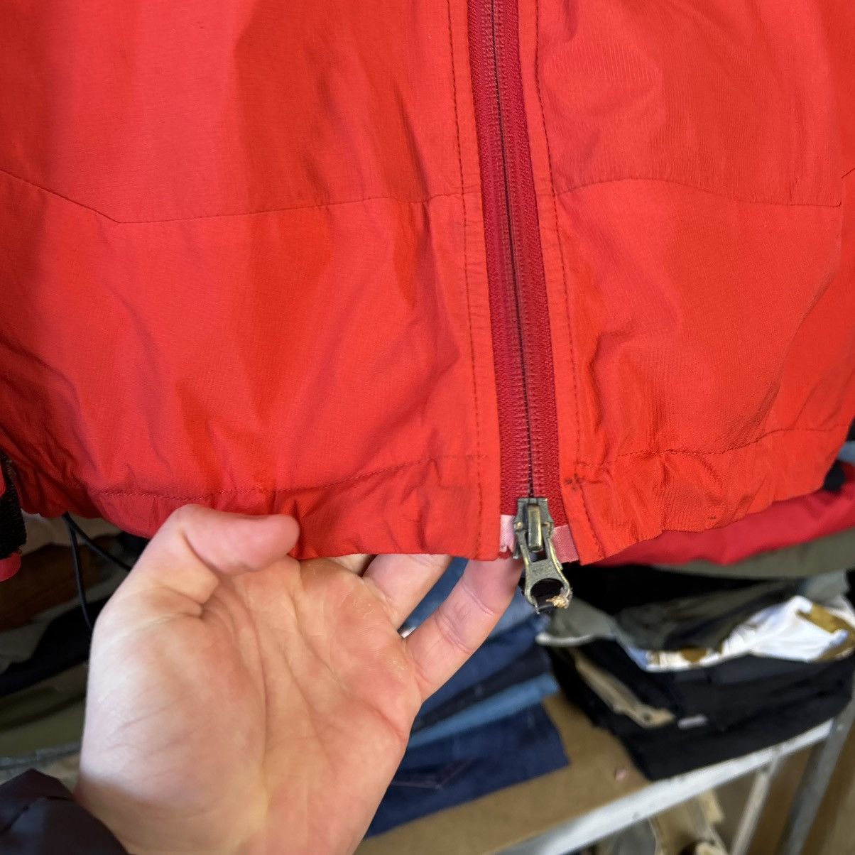 Haglofs Womens Haglofs Small Logo Gorpcore outdoor jacket size S Size S / US 4 / IT 40 - 5 Thumbnail