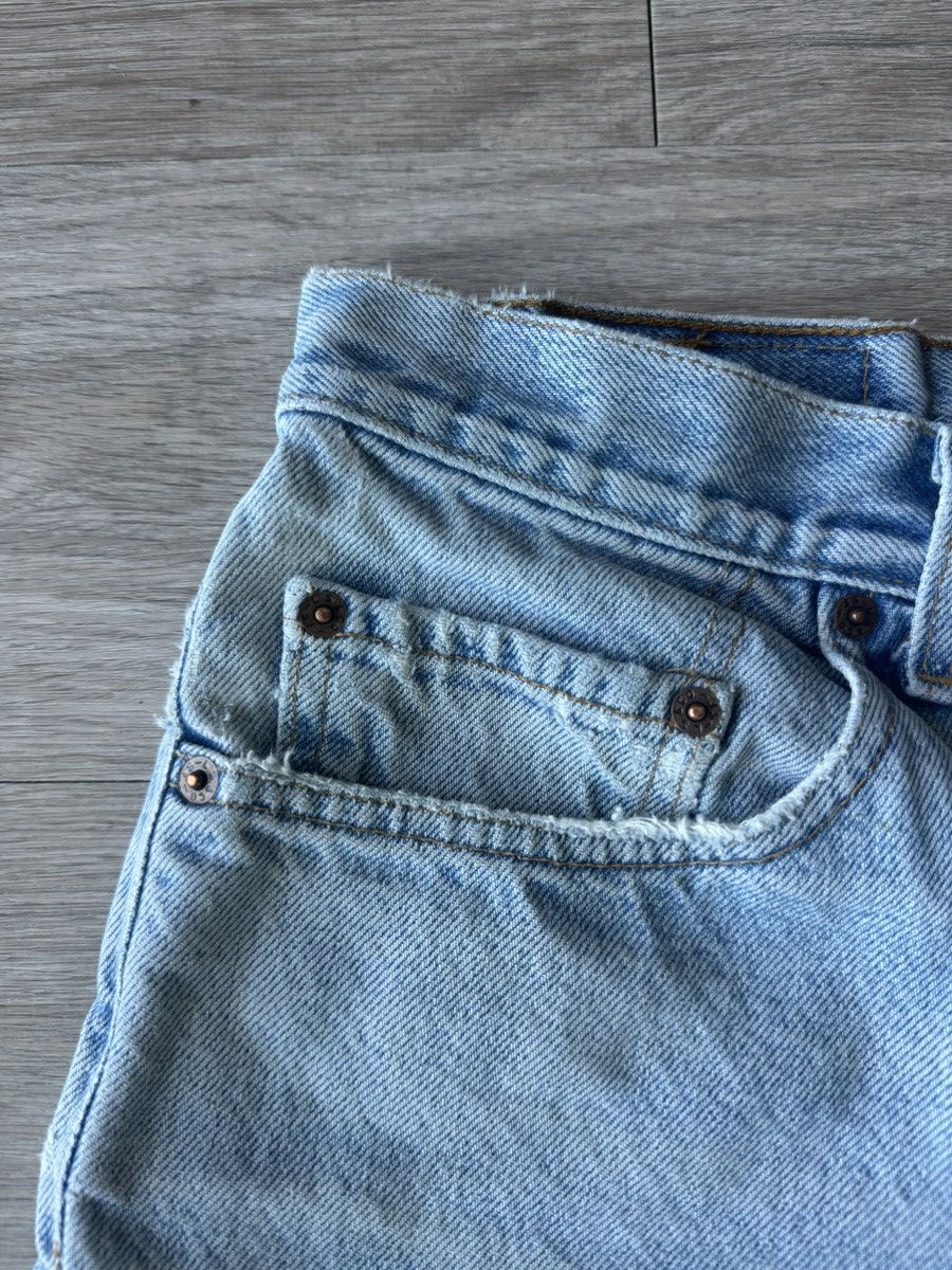 Levi's Vintage Clothing Vintage Levi’s 468 Relaxed Fit 32x34 Y2K Light Wash Red Tab Size US 32 / EU 48 - 4 Thumbnail