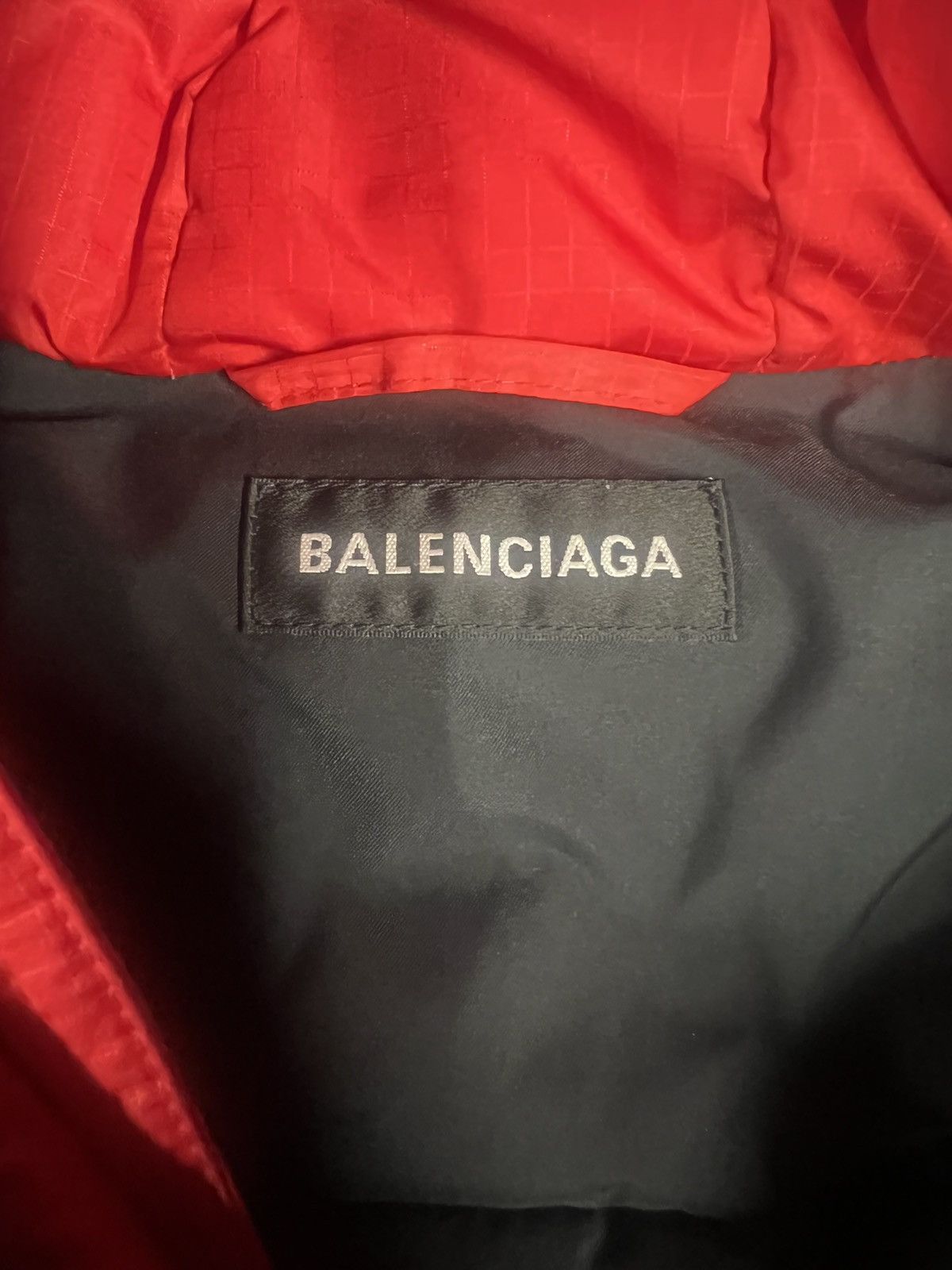 Balenciaga Balenciaga Red Puffer Jacket Size US S / EU 44-46 / 1 - 3 Thumbnail