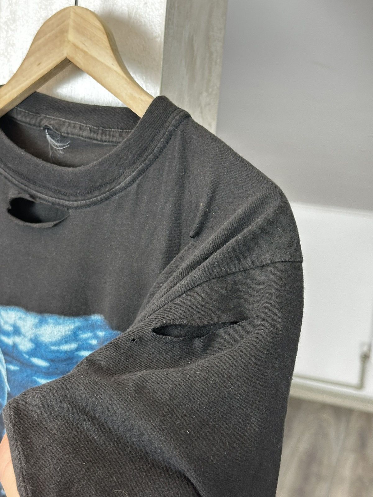 Vintage Vintage Dolphin Tee Trashed Distressed USA Size US M / EU 48-50 / 2 - 5 Thumbnail