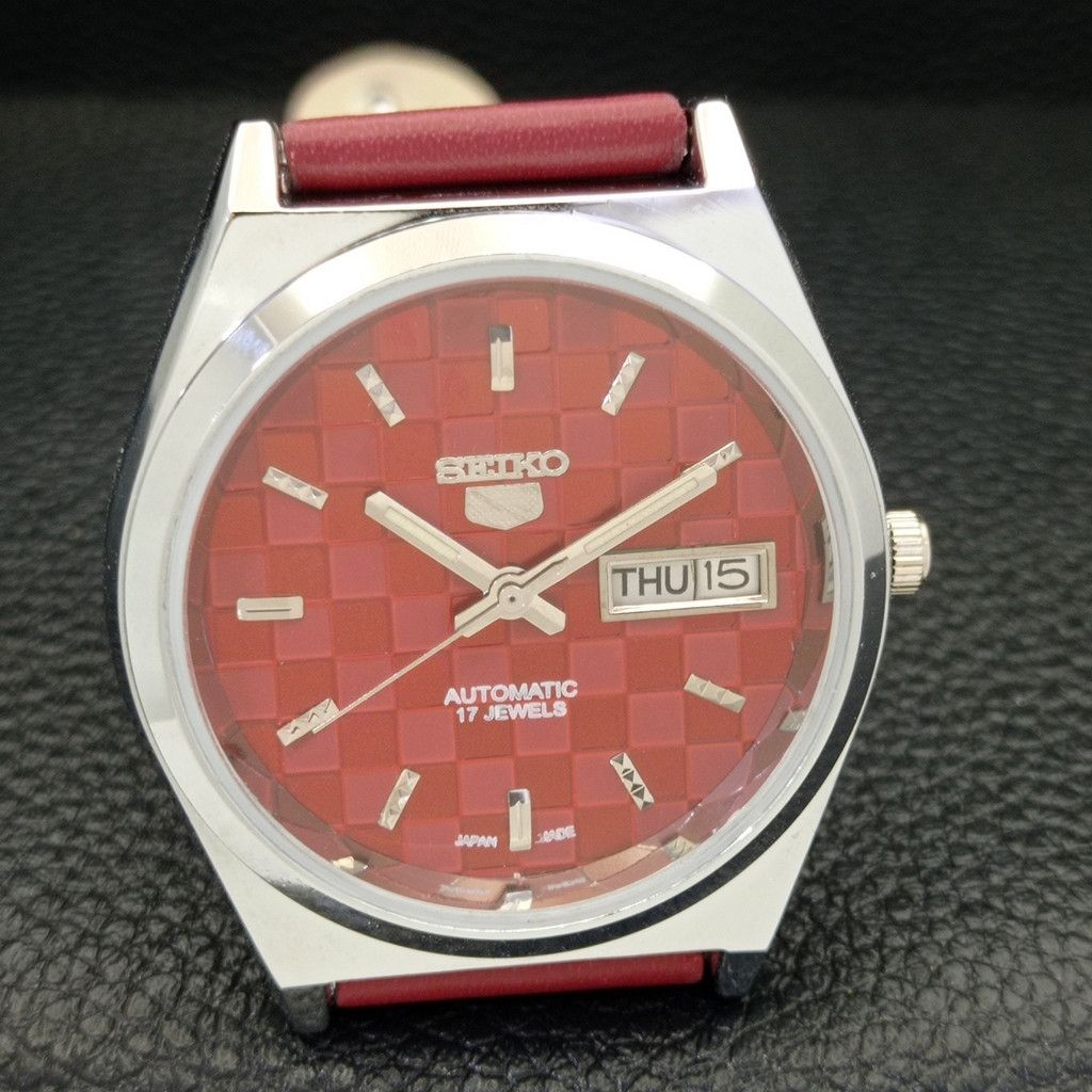 Seiko REFURBISHED VINTAGE SEIKO 5 AUTO JAPAN MENS WATCH a440220 Size 40 - 4 Thumbnail