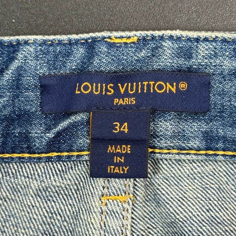 Louis Vuitton Louis Vuitton Blue washed presbyopic leather fur-trimmed je Size US 34 / EU 50 - 5 Thumbnail