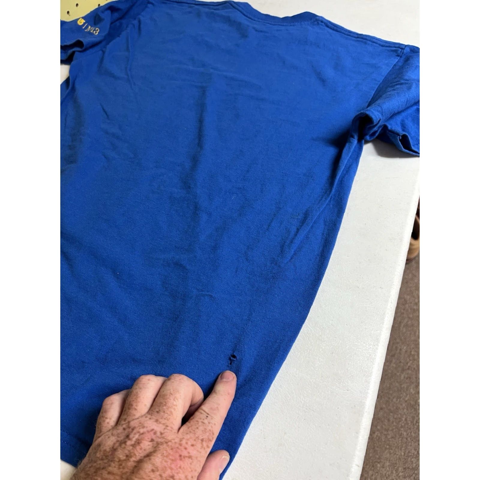 Burton BURTON T-Shirt Men M Blue Cotton Logo Crew Neck Short Sleeve California Outdoor Angels Hole Back Vintage: No (Note: Hole) Size US M / EU 48-50 / 2 - 5 Thumbnail