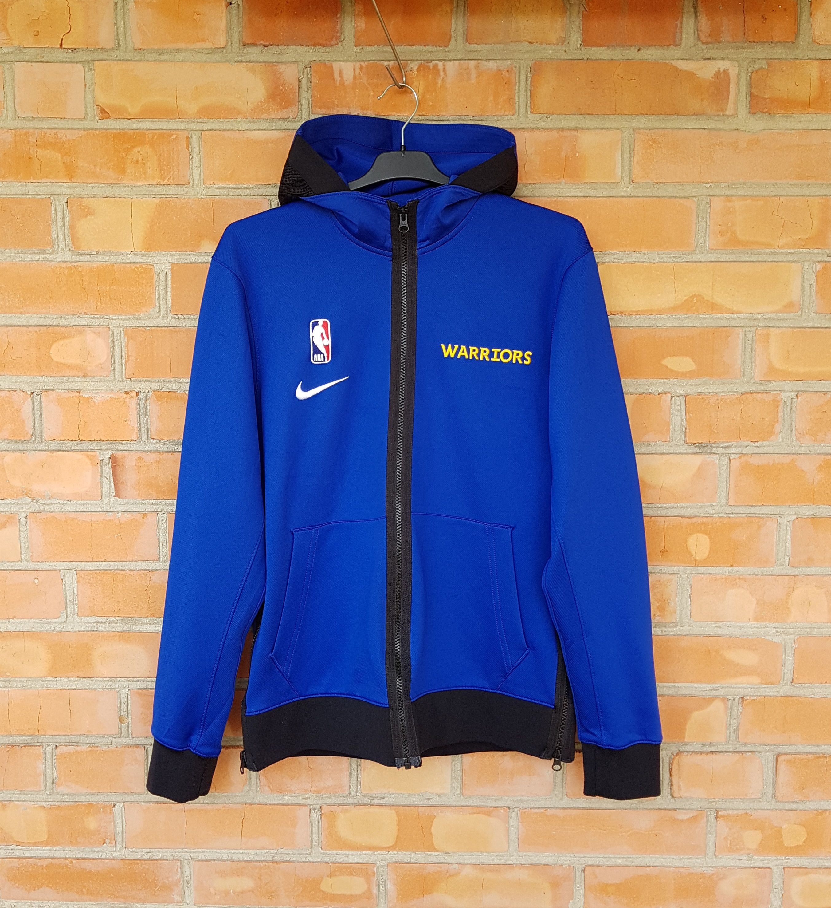Nba showtime hoodie hotsell