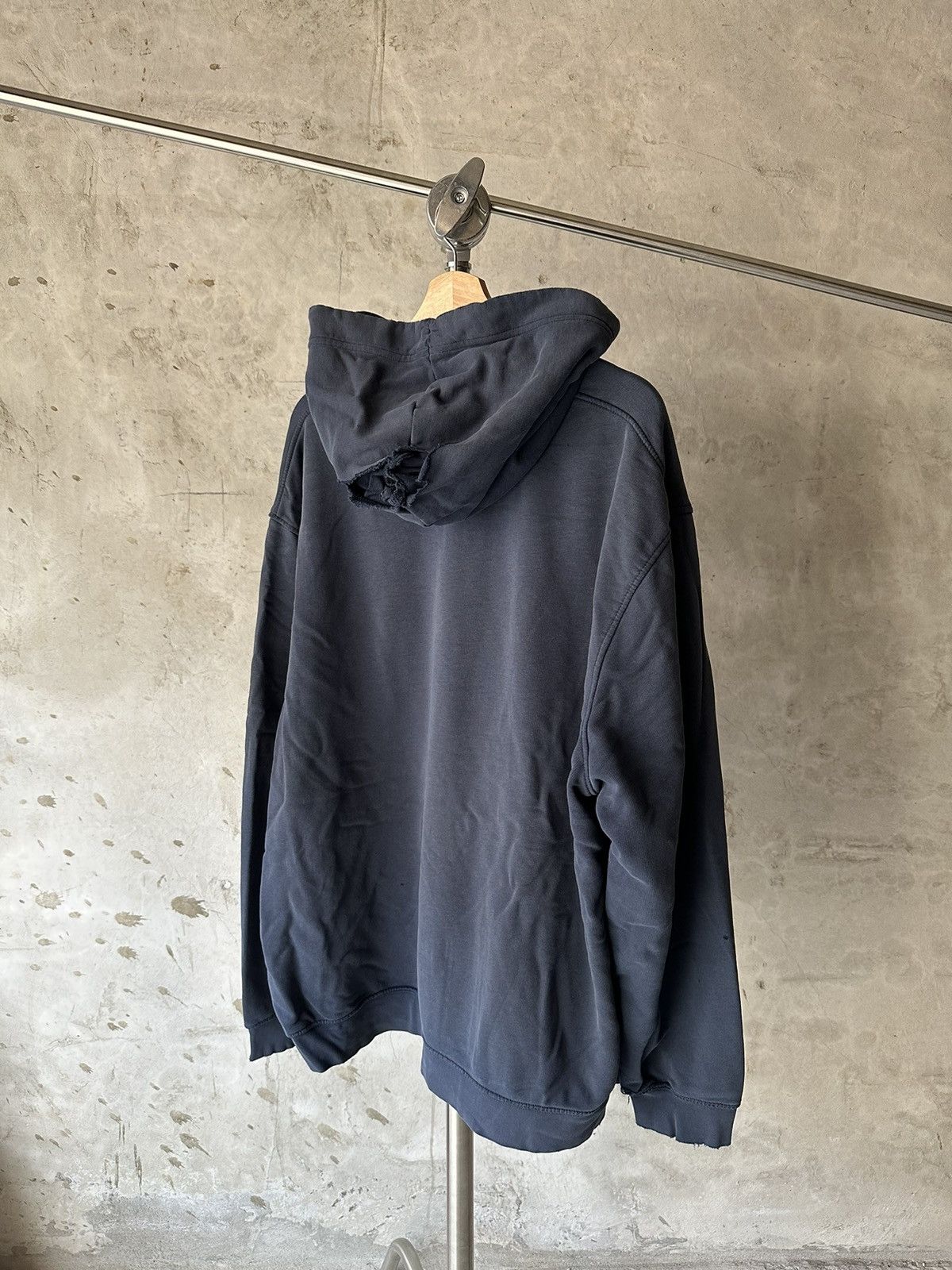 Nike Vintage Y2K Navy Blue Nike Swoosh hoodie Size US XXL / EU 58 / 5 - 2 Thumbnail