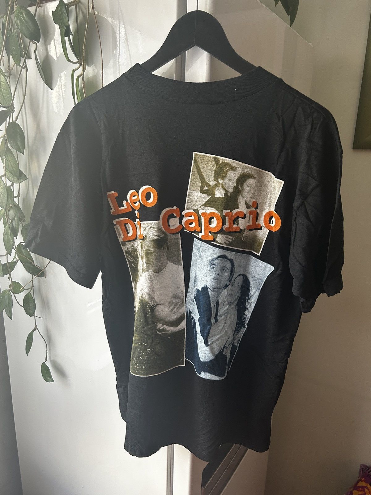 Rap Tees Vintage Leonardo DiCaprio Titanic 90's Movie Rap T-shirt Size US L / EU 52-54 / 3 - 7 Thumbnail