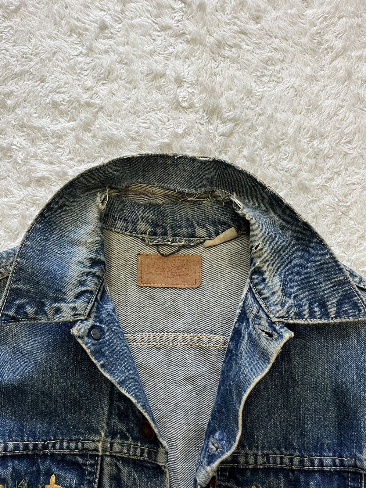 Levi's vintage 1960's levis 70505 trucker denim "TRASH" jacket Size US M / EU 48-50 / 2 - 6 Thumbnail
