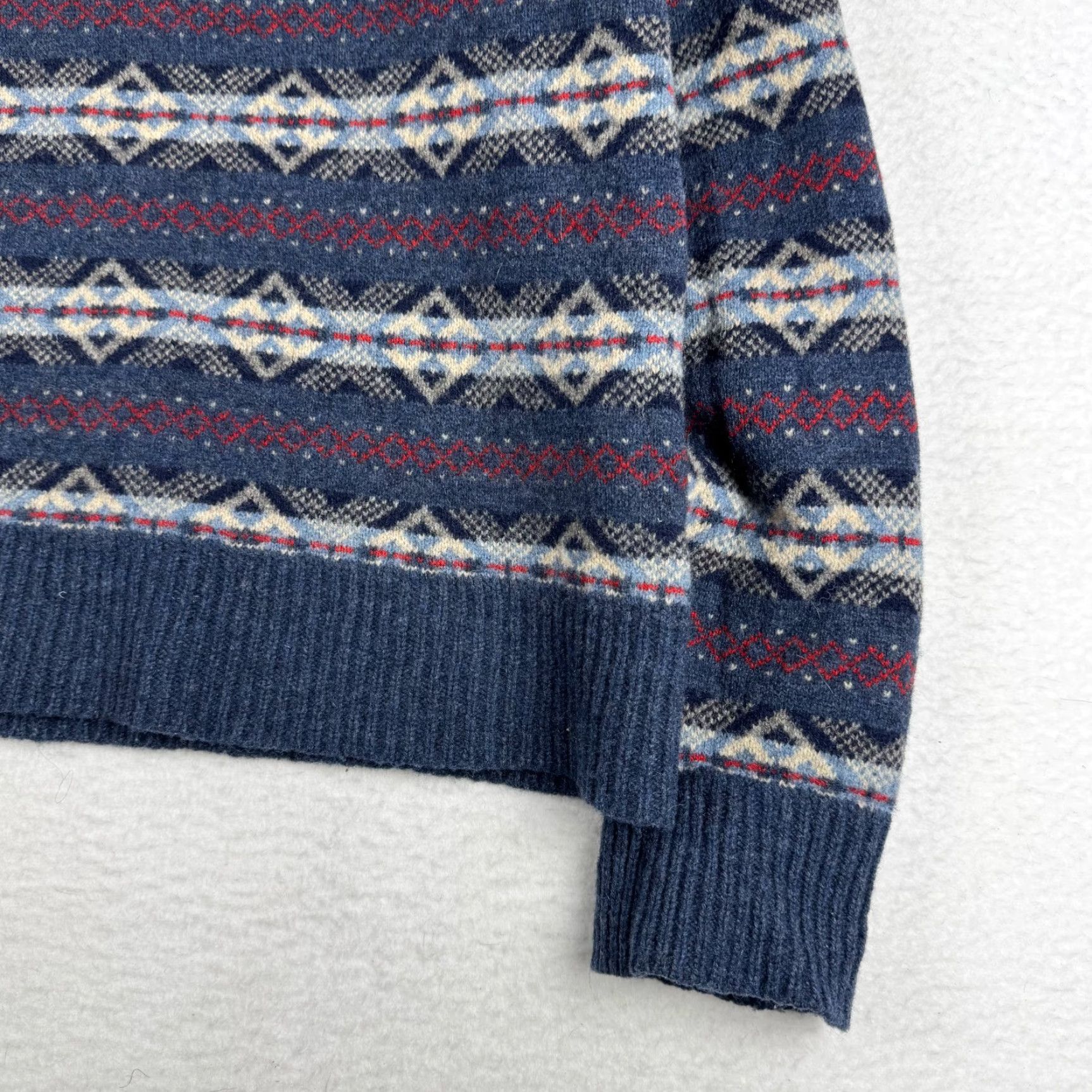 J.Crew J.CREW Mens XL Fair Isle 100% Lambs Wool Knit Crew Neck Sweatshirt Navy Blue Sweater Pullover Knit Wool Winter Casual Size US XL / EU 56 / 4 - 3 Thumbnail