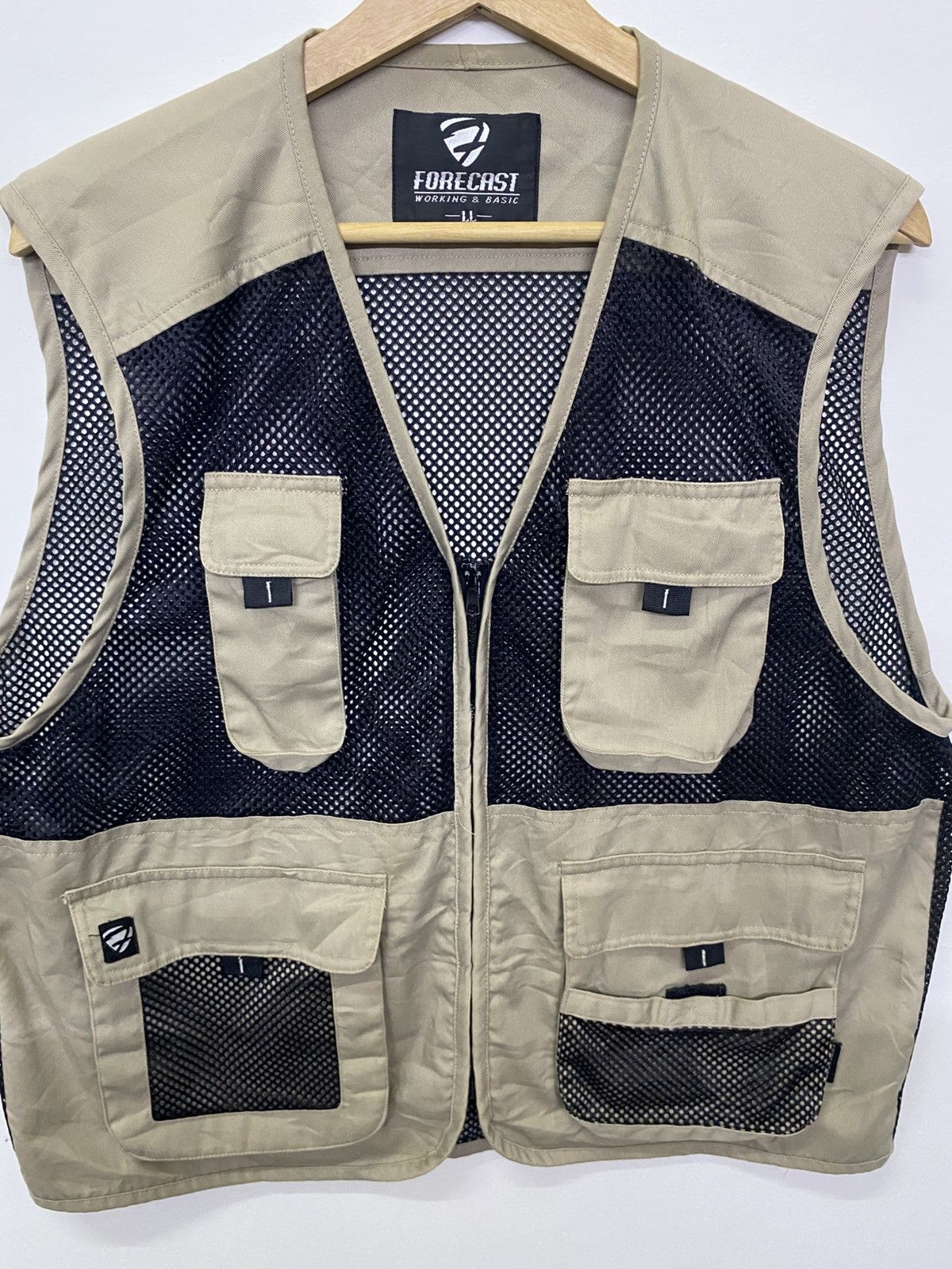 Japanese Brand Forecast Tactical Vest Size US L / EU 52-54 / 3 - 2 Thumbnail