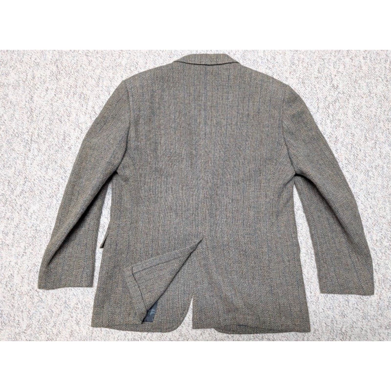 Vintage VINTAGE Kingsridge USA Blazer - Donegal Tweed Wool Herringbone Brown 42R Men’s Single-Breasted Two-Button Notch Lapel (Brown/Gray) Size 42R - 2 Thumbnail