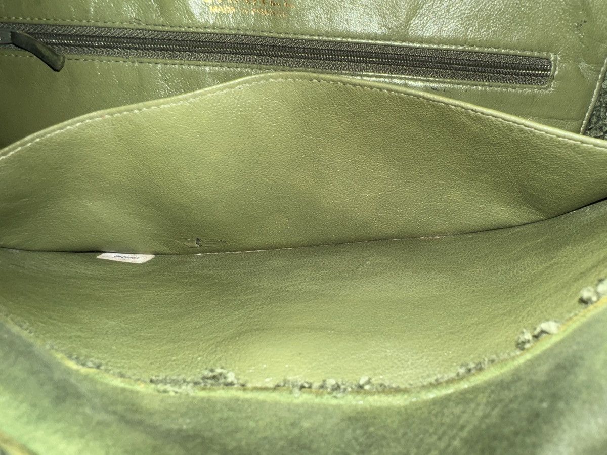 Chanel Chanel Green Suede Shearling Trim CC Turnlock Handbag Size ONE SIZE - 8 Thumbnail