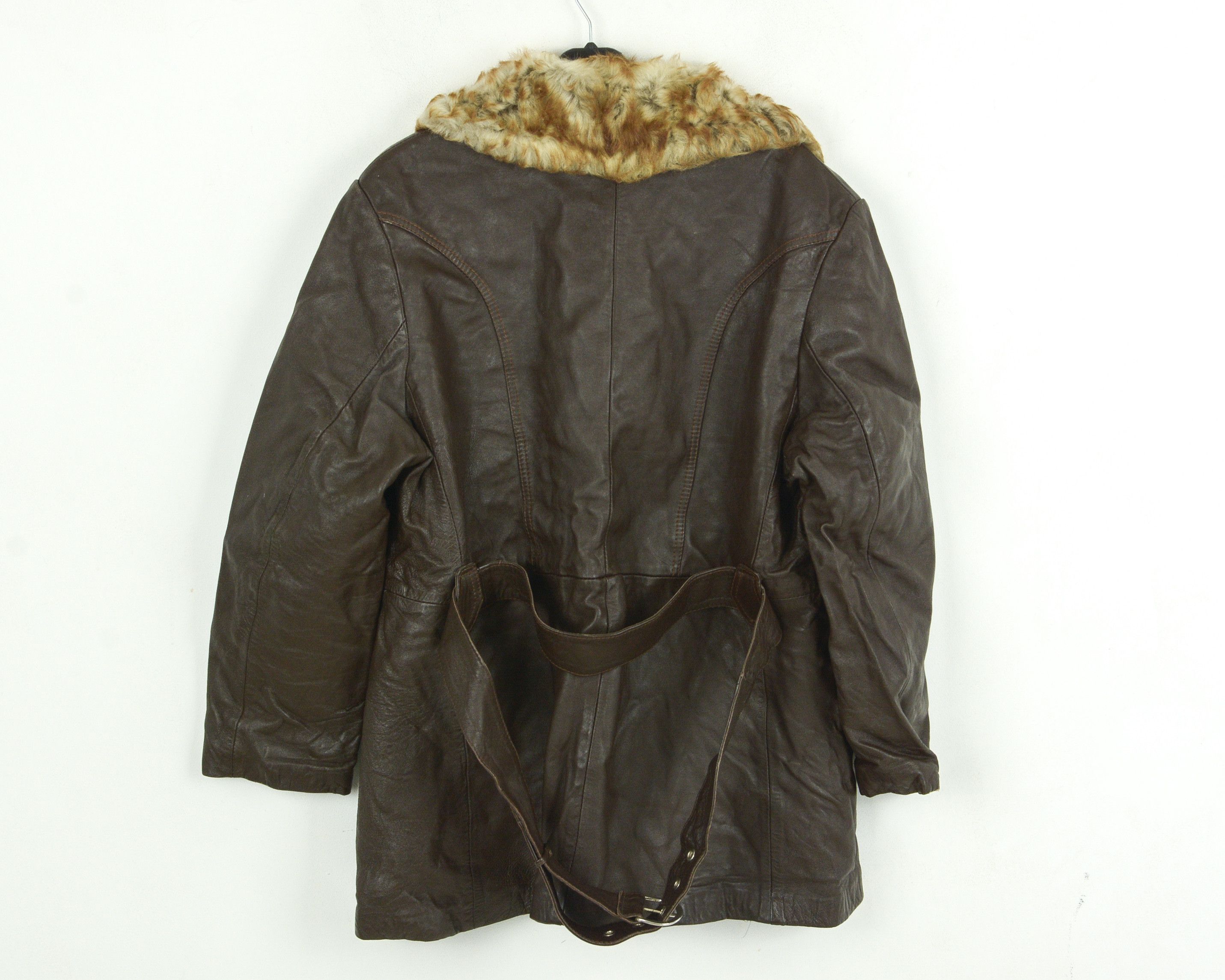 Vintage Leather Sherpa Fur Lining Belt Coat L Jacket Winter Mac EU26 Size US L / EU 52-54 / 3 - 9 Thumbnail