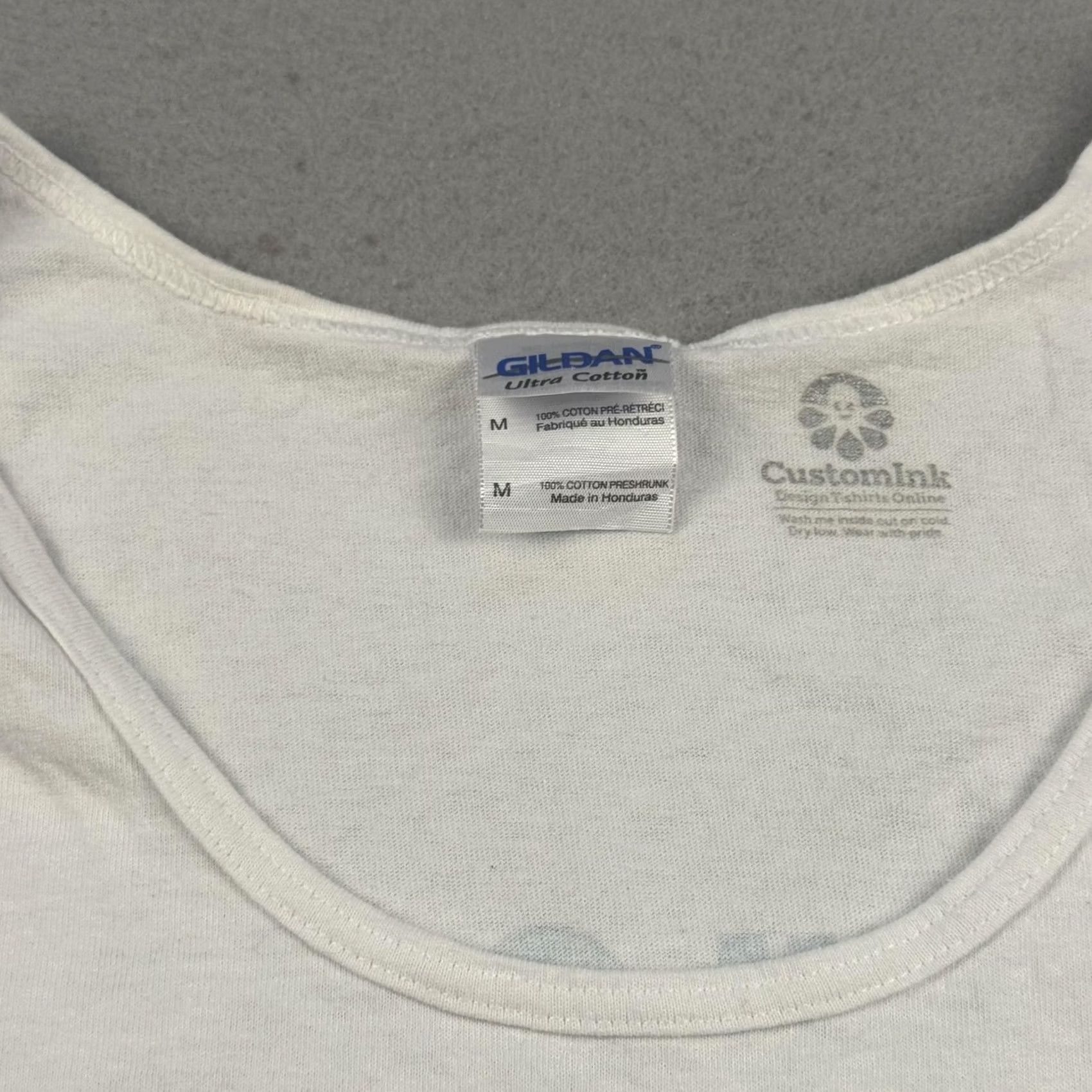 Gildan VINTAGE? NO -> None. Title: YOLO Bicycle Tank Top Mens Medium White Gildan Size US M / EU 48-50 / 2 - 5 Thumbnail