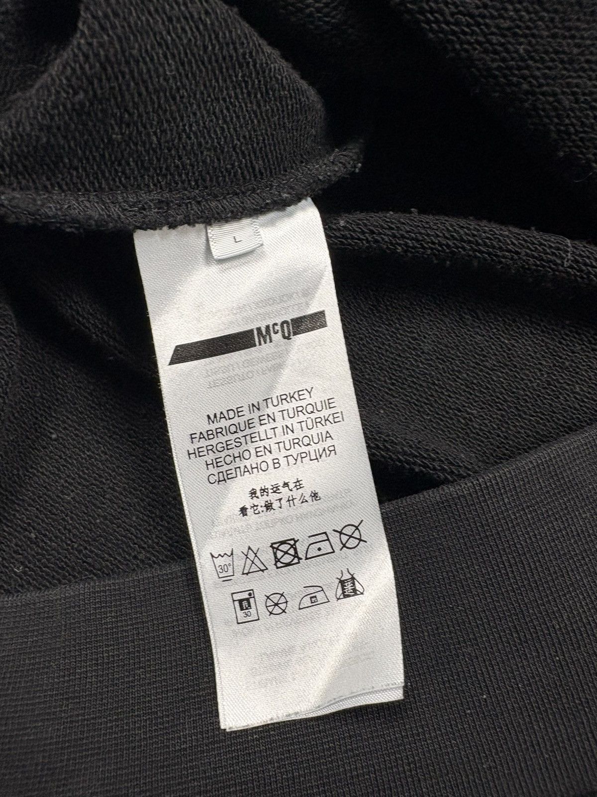 Alexander McQueen McQ Alexander McQueen Swallow Print Sweatshirt Black Size L Size US L / EU 52-54 / 3 - 9 Thumbnail