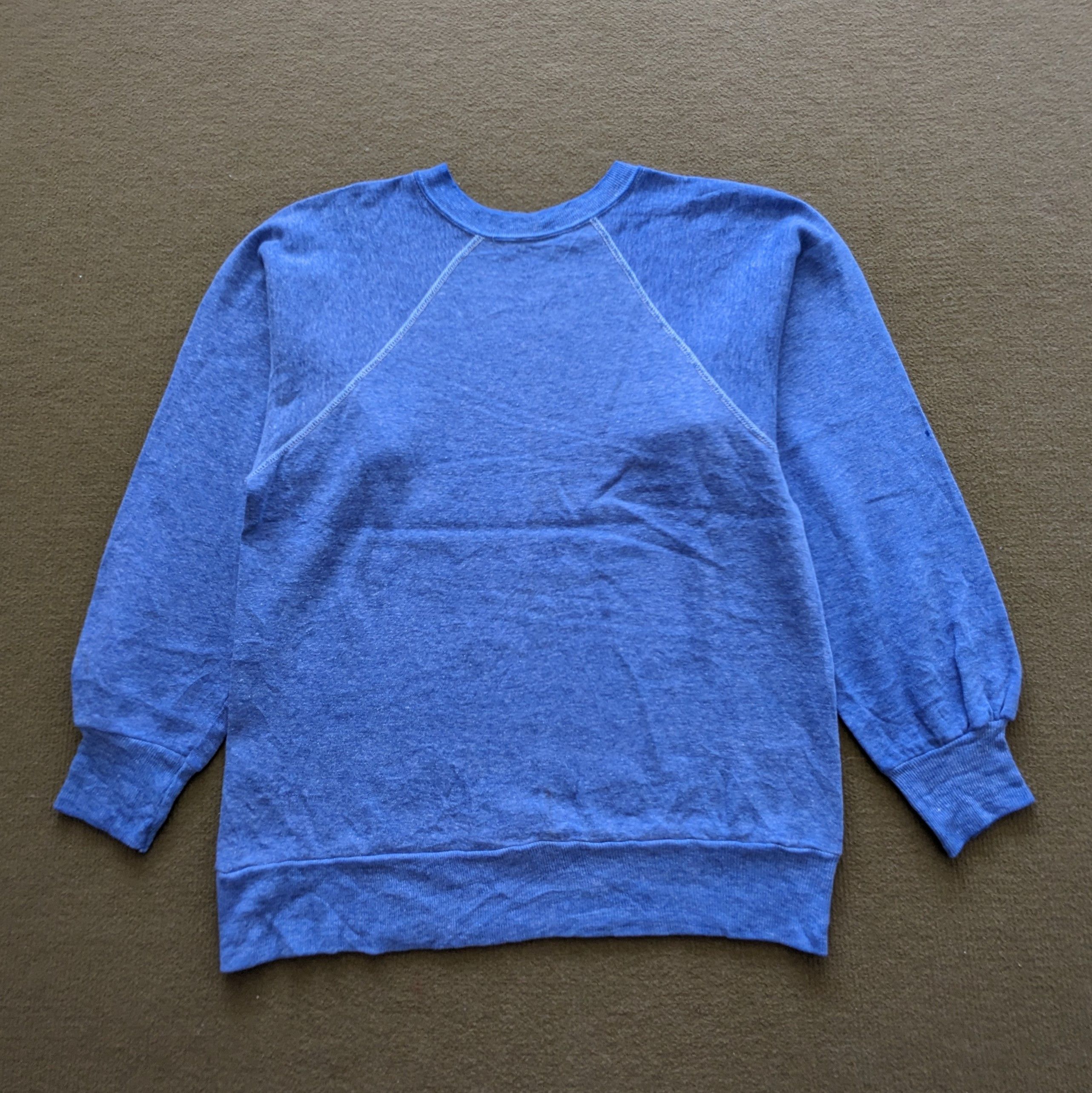Other Vintage The Tale Of Peter Rabbit Books Sweatshirt Size US S / EU 44-46 / 1 - 2 Thumbnail