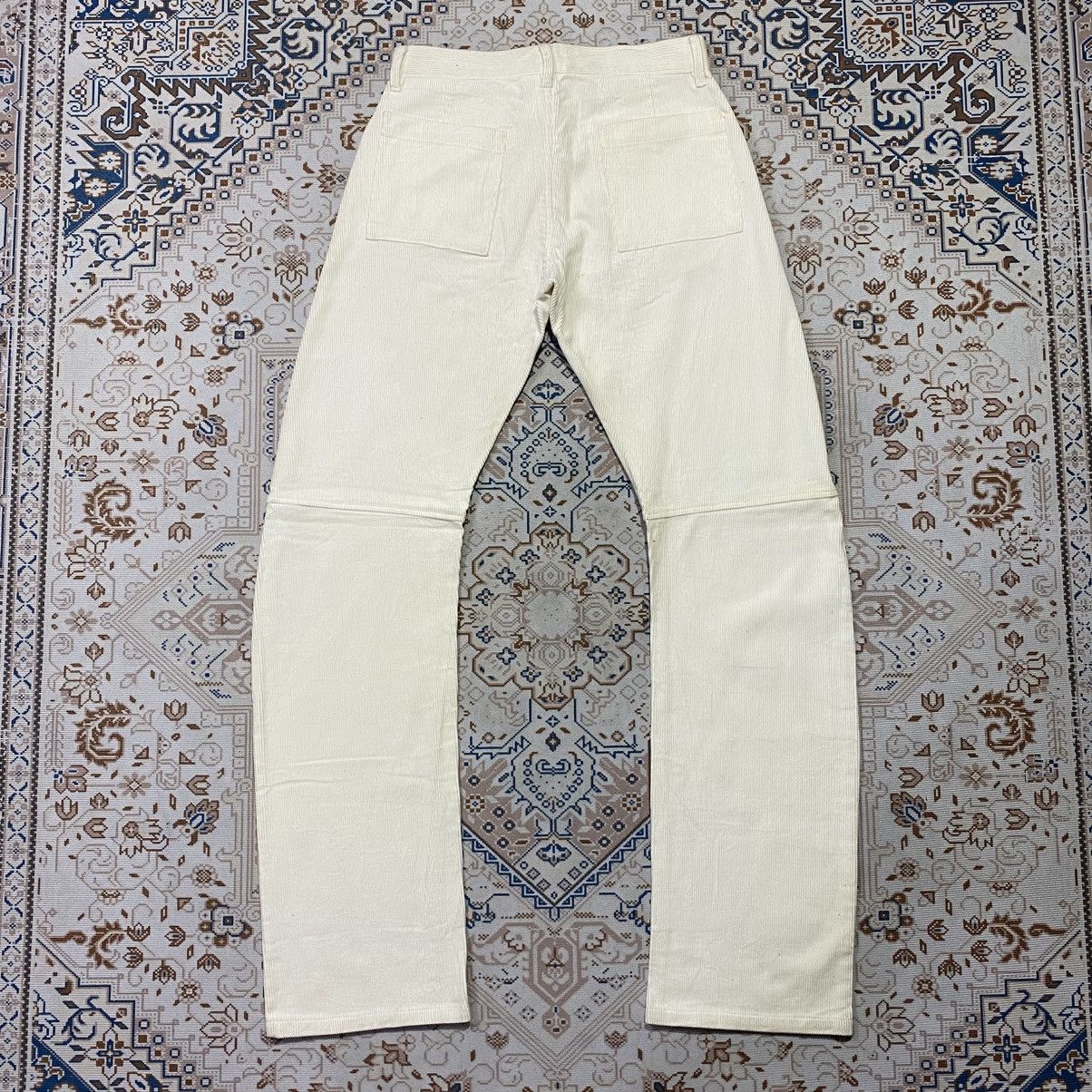 PPFM PPFM Bow Cut White Corduroy Pants Size US 30 / EU 46 - 2 Thumbnail