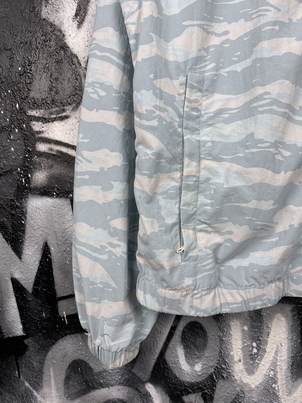 Woolrich Woolen Mills Woolrich John Rich & Bros Light Blue Camo Jacket Men’s Size L Size US L / EU 52-54 / 3 - 5 Thumbnail
