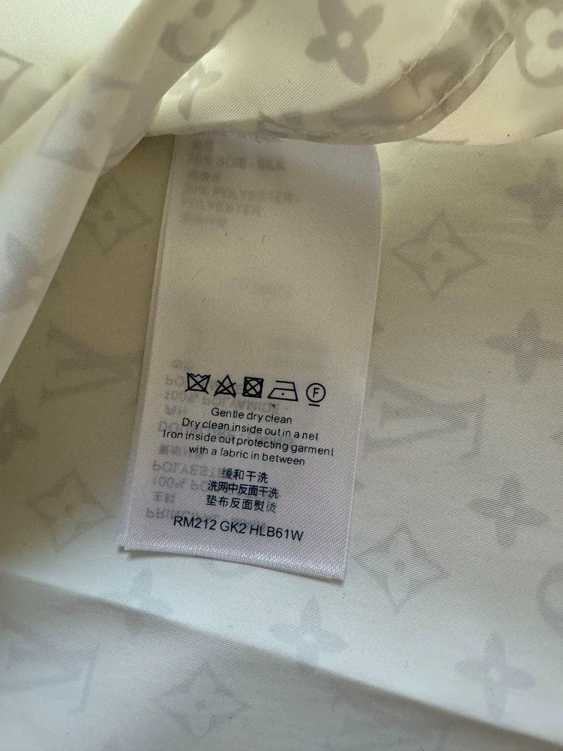 Louis Vuitton Louis Vuitton Presbyopic shirt 2503-Nextarrow Size US M / EU 48-50 / 2 - 5 Thumbnail