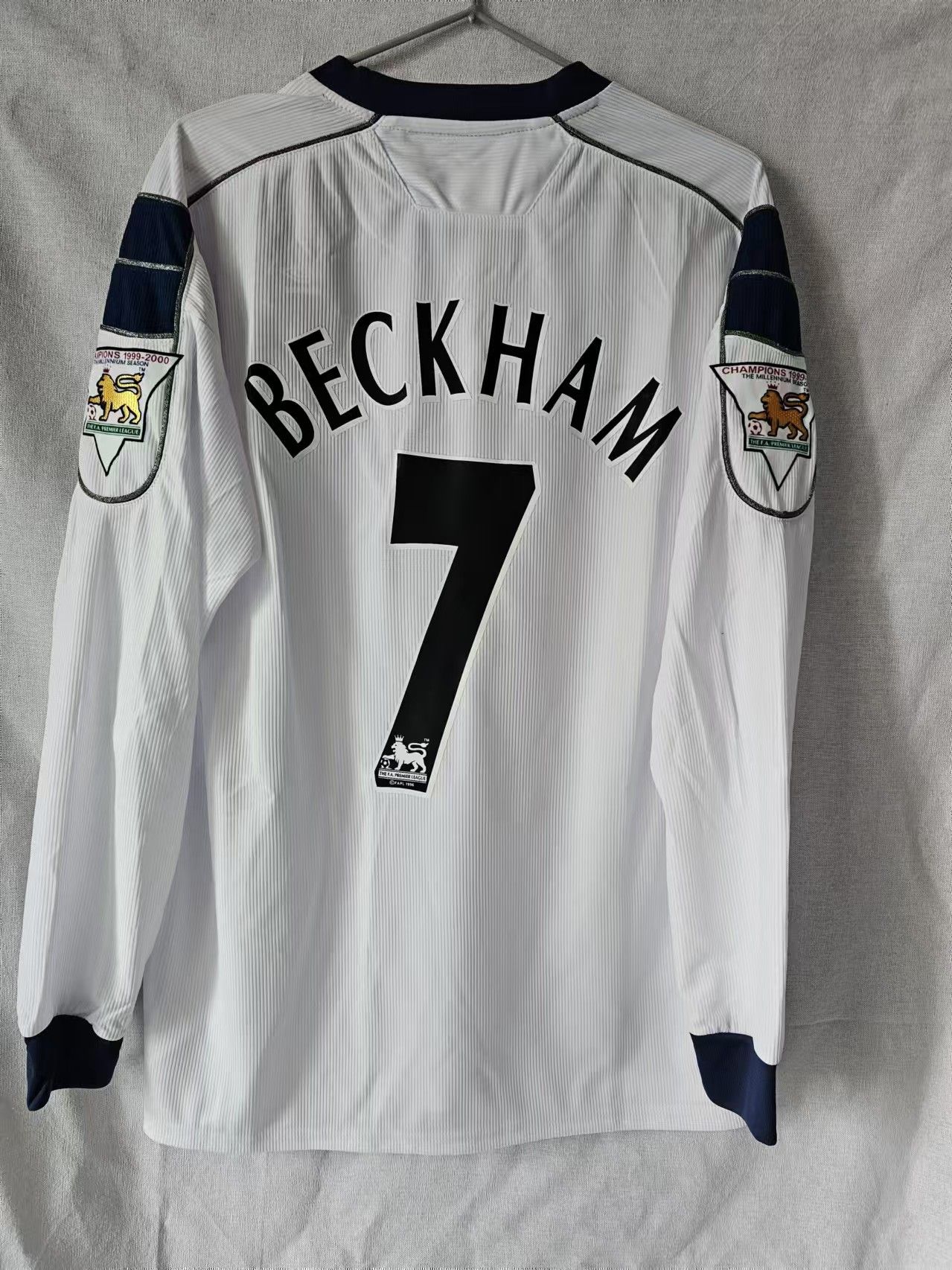 Other 1999 2000 MUFC 7 David Beckham Jersey Size US L / EU 52-54 / 3 - 1 Thumbnail
