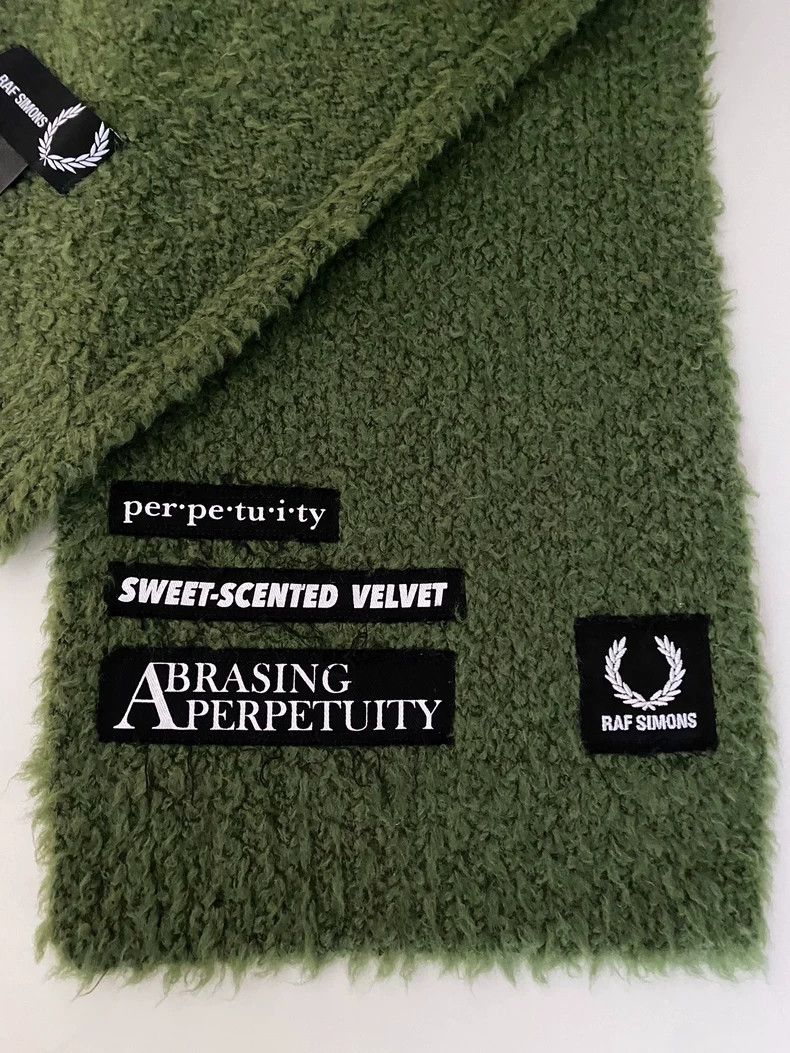 Raf Simons Raf simons Co-branded army green scarf Size ONE SIZE - 1 Thumbnail