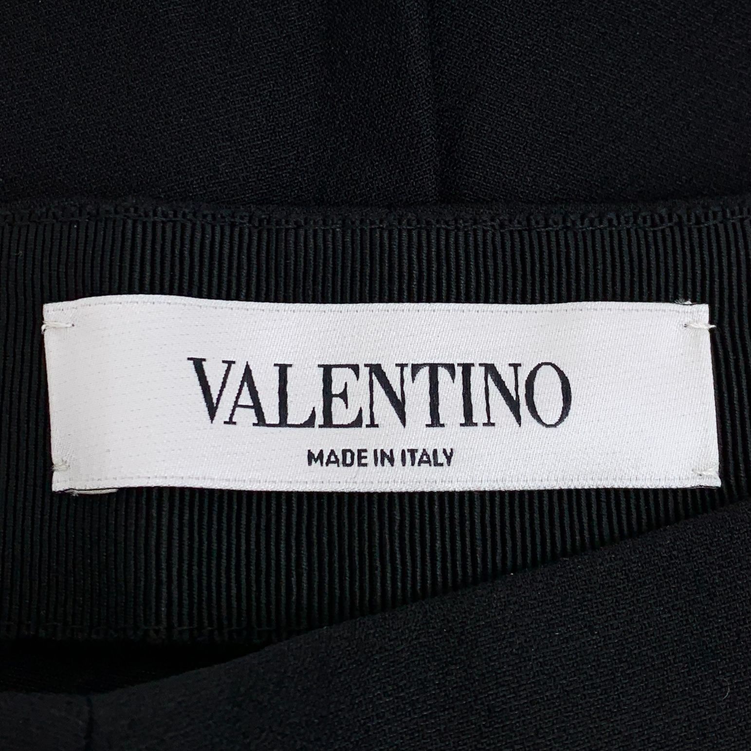 Valentino Valentino Black Scalloped Hem Shorts With Gold Stud Detailin Size 38" / US 16 / IT 52 - 2 Thumbnail