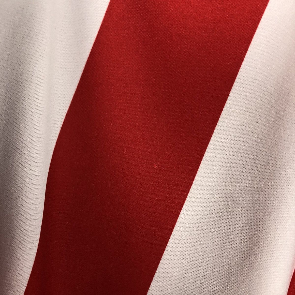 Other Retro copy Chivas De Guadalajara 2004 2005 home jersey Size US M / EU 48-50 / 2 - 5 Thumbnail