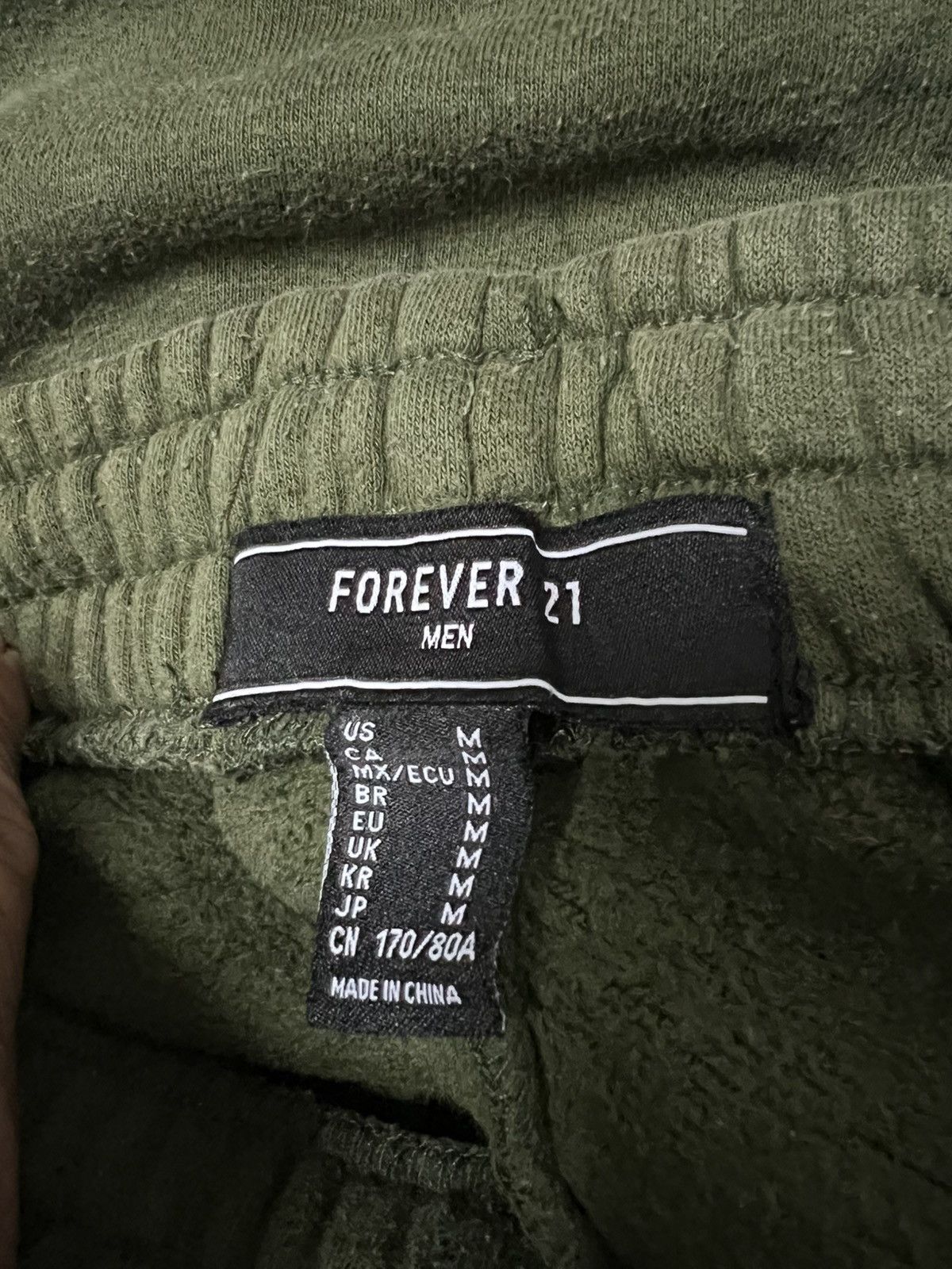 Forever 21 Forever 21 jogger pants embroidery dragon🐉 Size US 32 / EU 48 - 6 Thumbnail