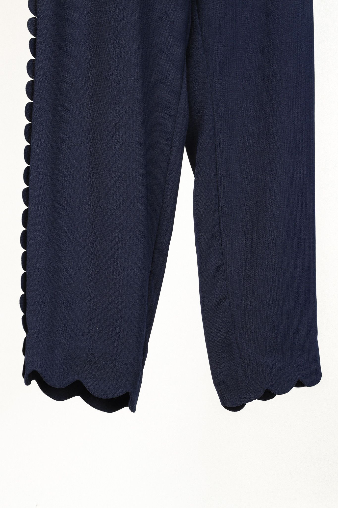 Ted Baker Ted Baker Dyanni Navy Scallop Hem Jogger Pants Size 32" / US 10 / IT 46 - 7 Thumbnail