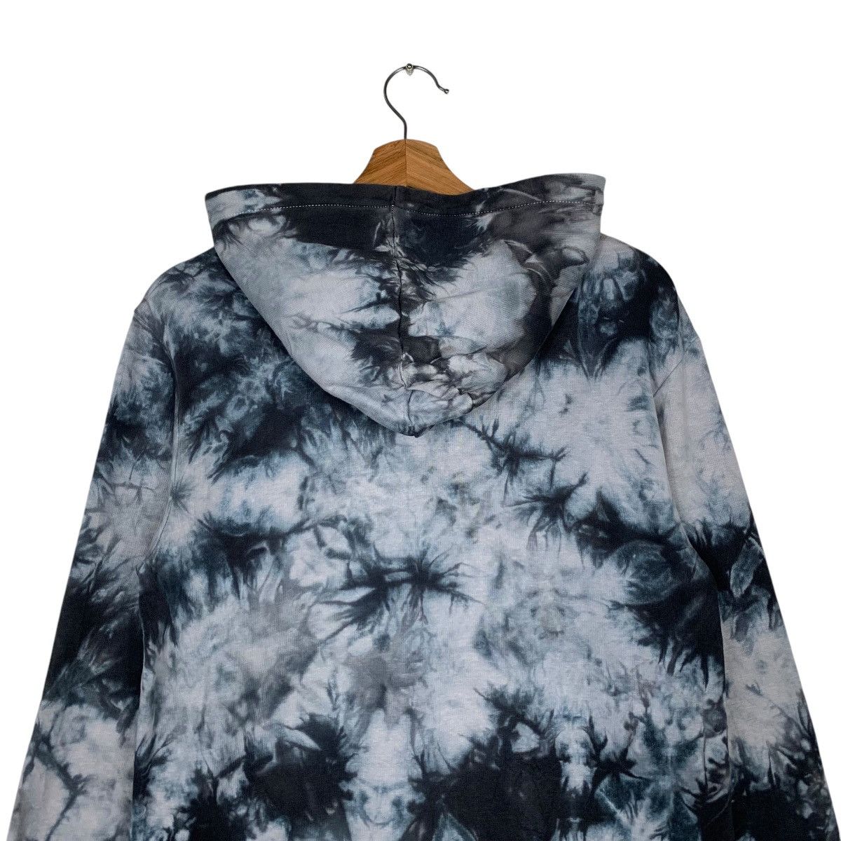 VIBE COOL VIBES TIE DYE YOUTH PULLOVER HOODIES #1546-C69 Size US XS / EU 42 / 0 - 8 Thumbnail