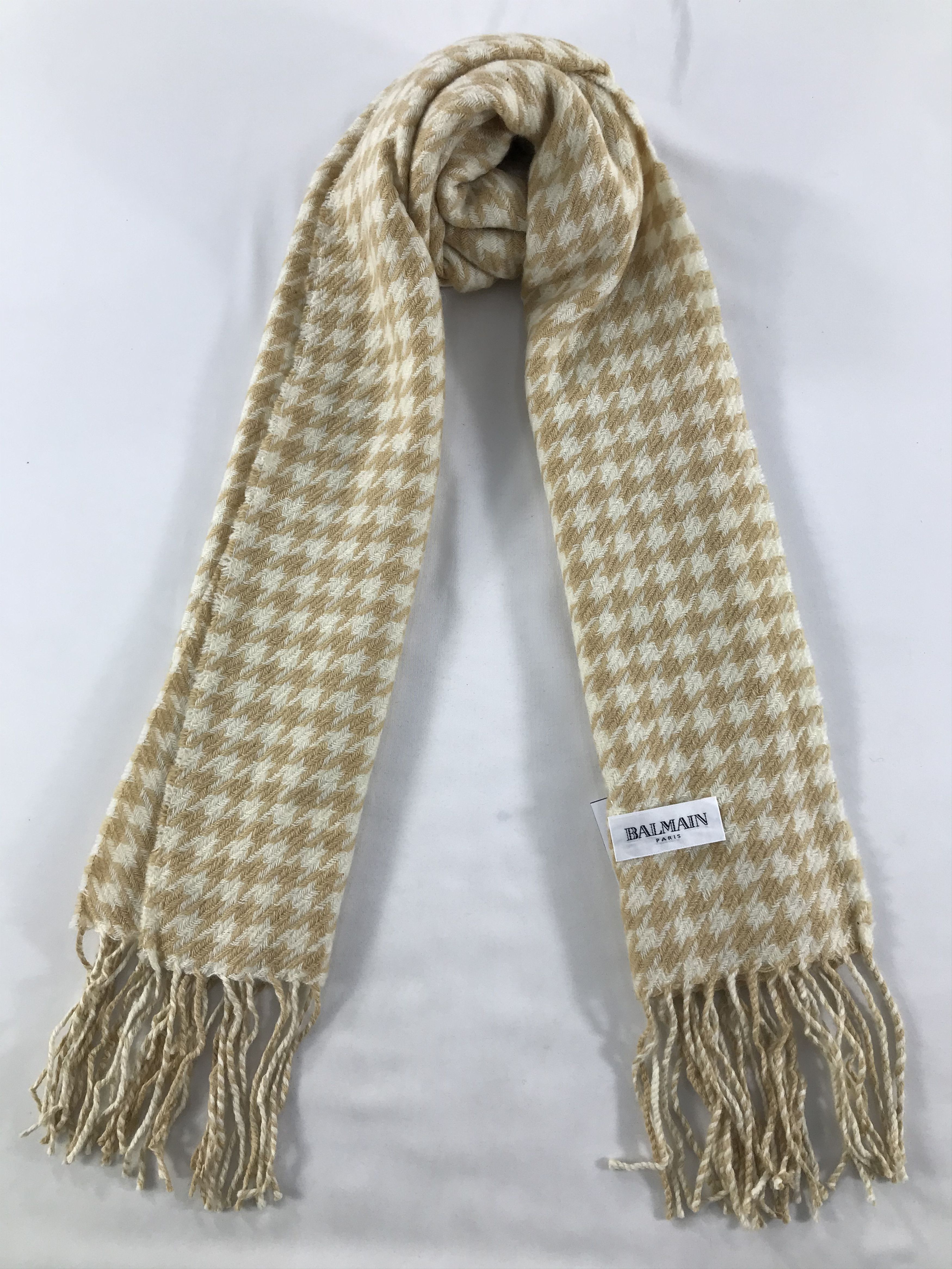 Vintage Balmain Scarf / Muffler / Neckwear - WW2917 Size ONE SIZE - 1 Thumbnail