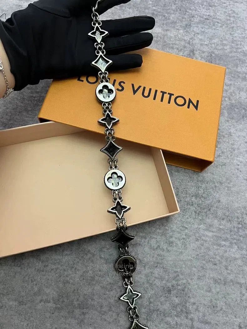 Louis Vuitton Louis Vuitton Vintage Striped Chain Bracelet-yf. Size ONE SIZE - 3 Thumbnail