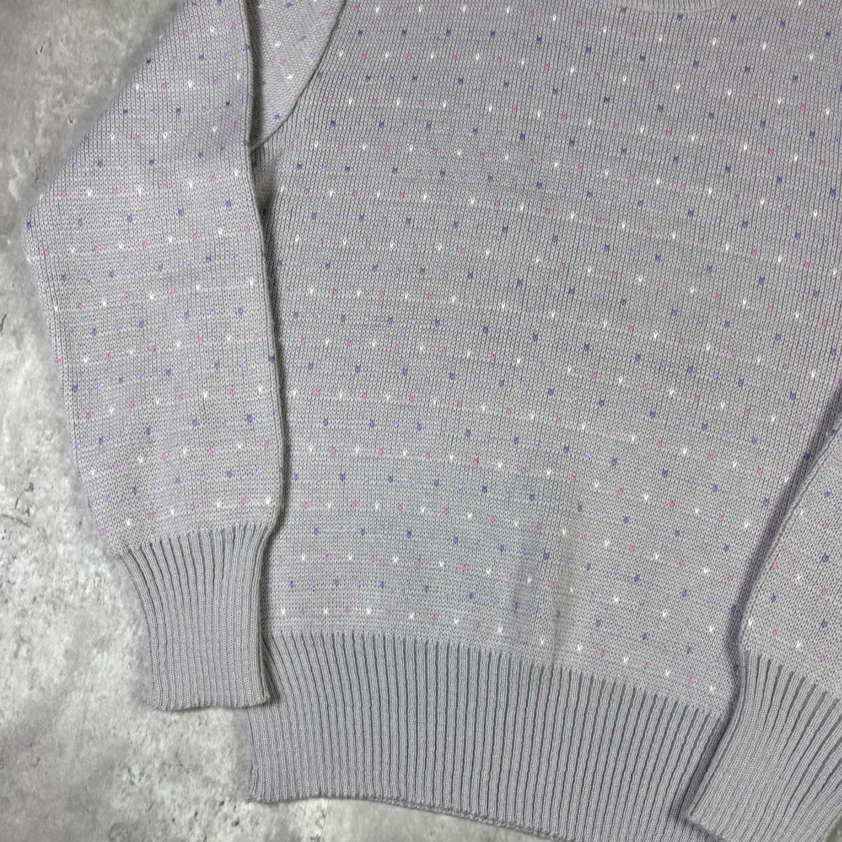 Vintage VINTAGE Ossi Sweater Knit Acrylic Purple Floral Pattern Womens S Size Small Pullover Crew Neck Raglan Embroidered Knit Lightweight Ski Theme Size S / US 4 / IT 40 - 5 Thumbnail