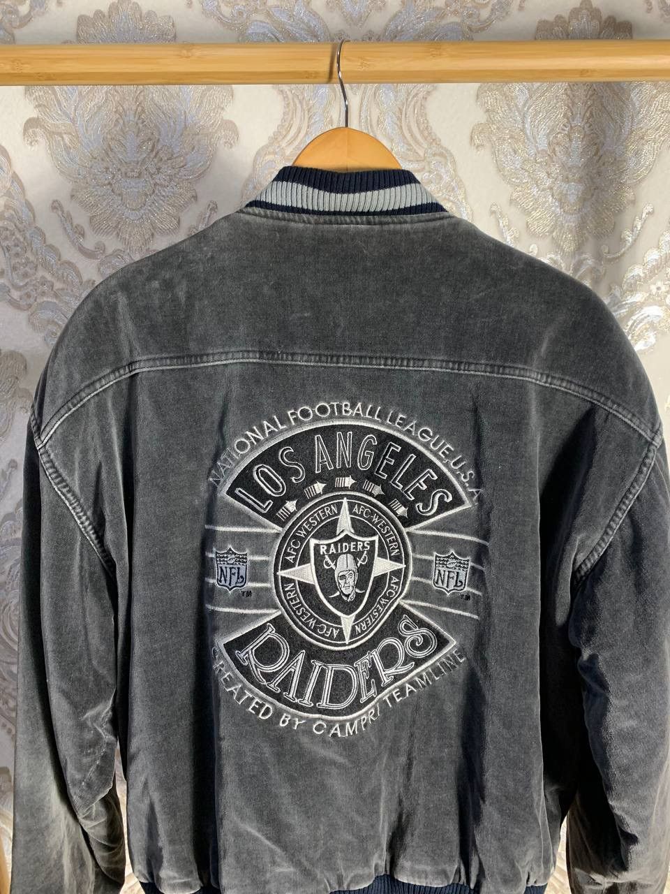NFL × Vintage VERY RARE RAIDERS LOS ANGELES NFL BOMBER JACKET 90s Y2K HYPE Size US M / EU 48-50 / 2 - 13 Thumbnail